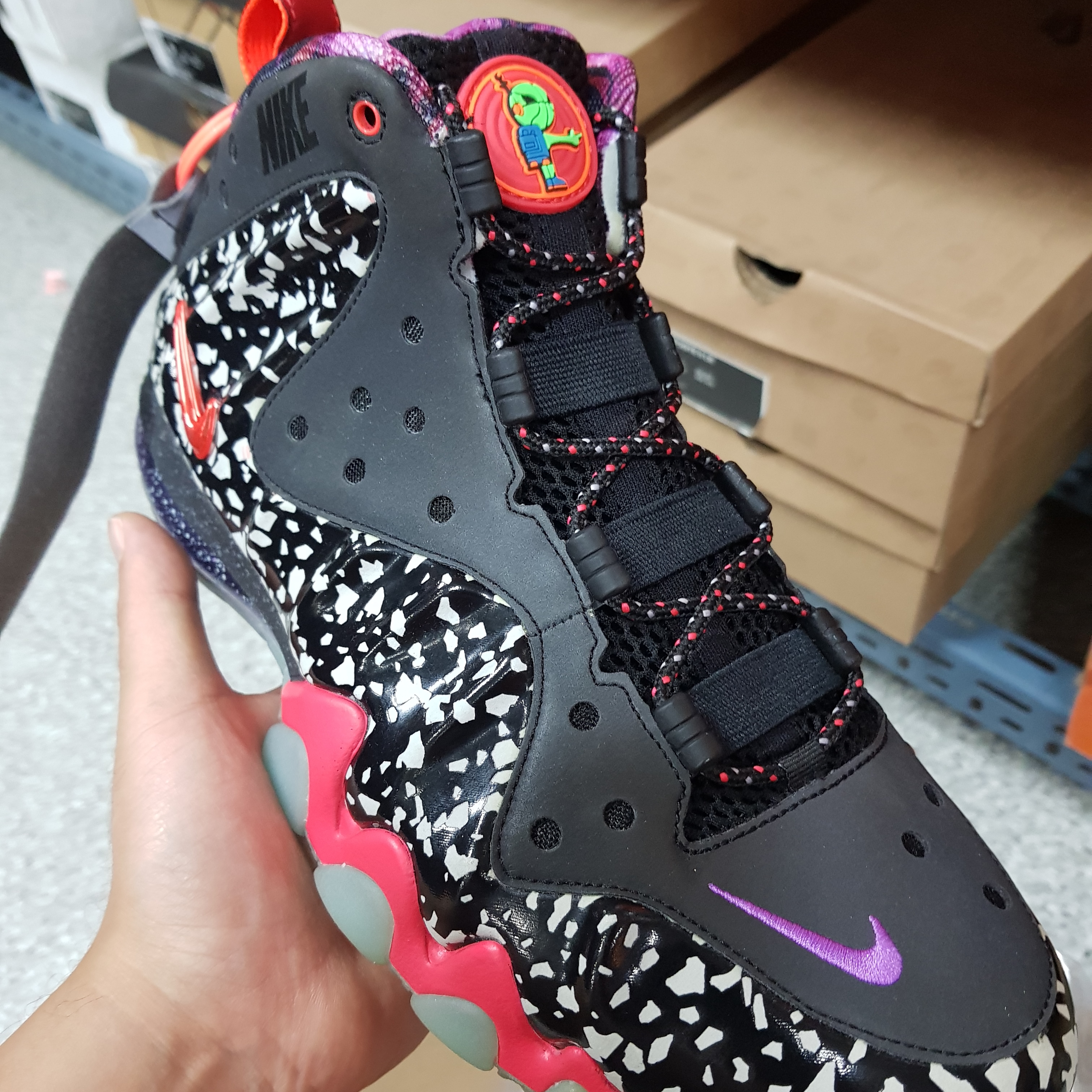 Nike Barkley Posite Max All-Star Rayguns 착용 스타일 - 1