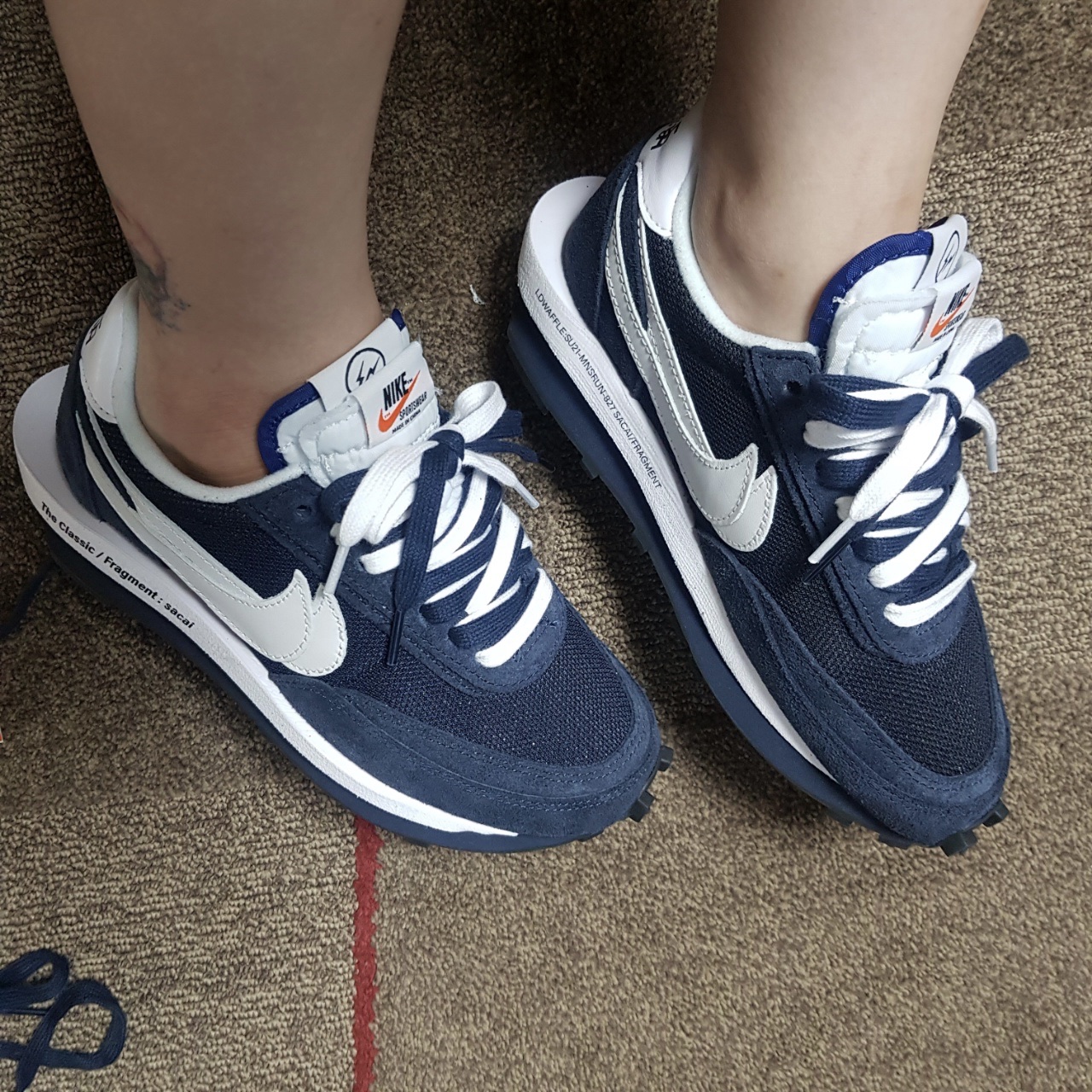 Nike x Sacai x Fragment LDWaffle Blackened Blue 착용 스타일 - 3