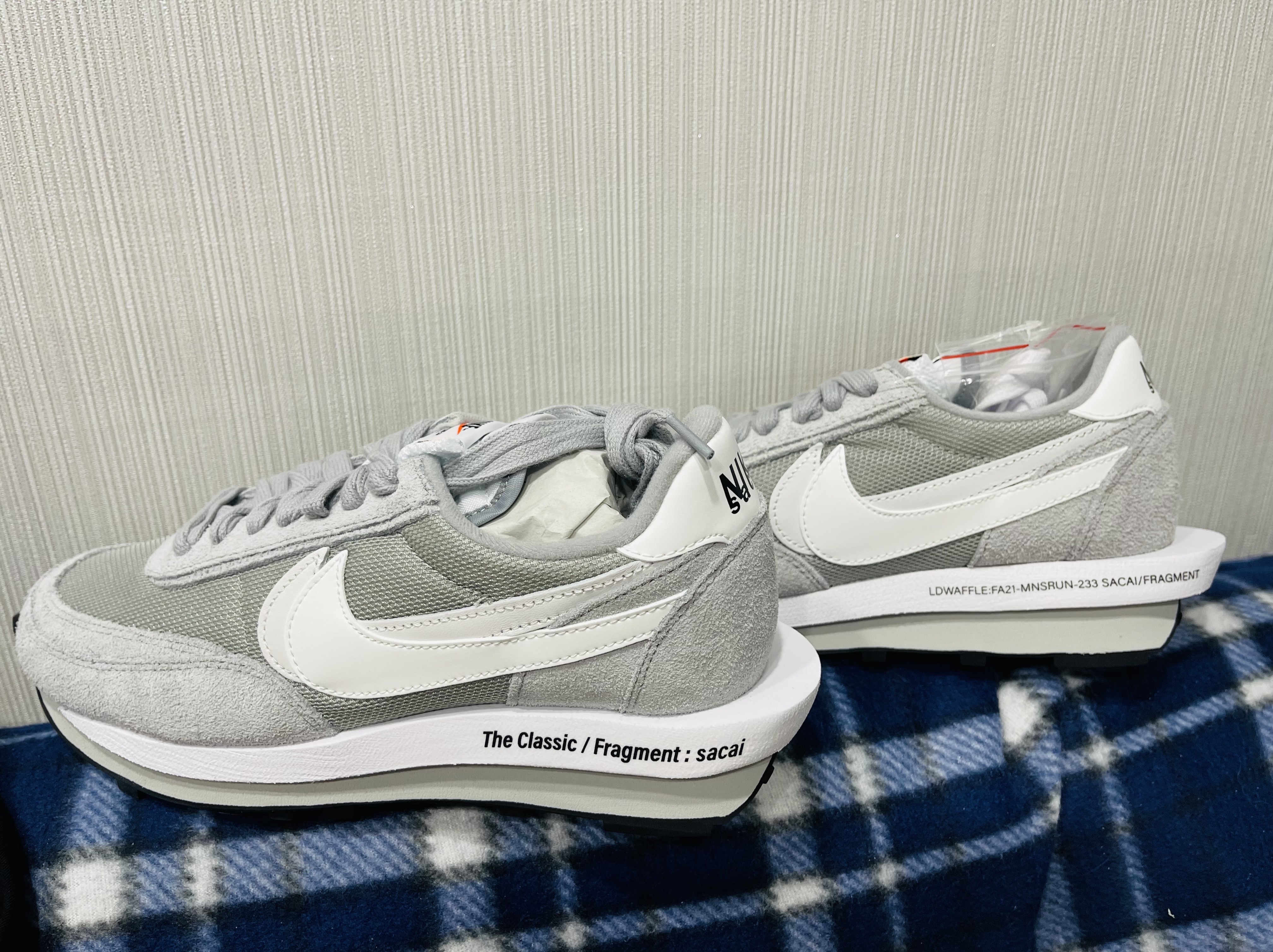 Nike x Sacai x Fragment LDWaffle Light Smoke Grey 착용 스타일