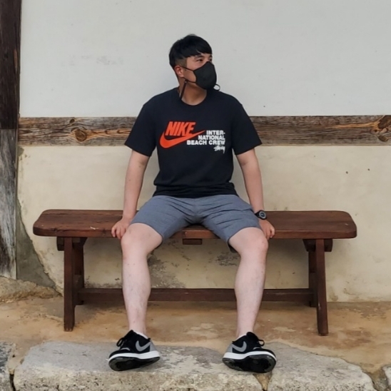 Jordan 1 Retro Low OG Shadow 2015, Nike x Stussy International Beach Crew T-Shirt Black - Asia 착용 스타일 - 1