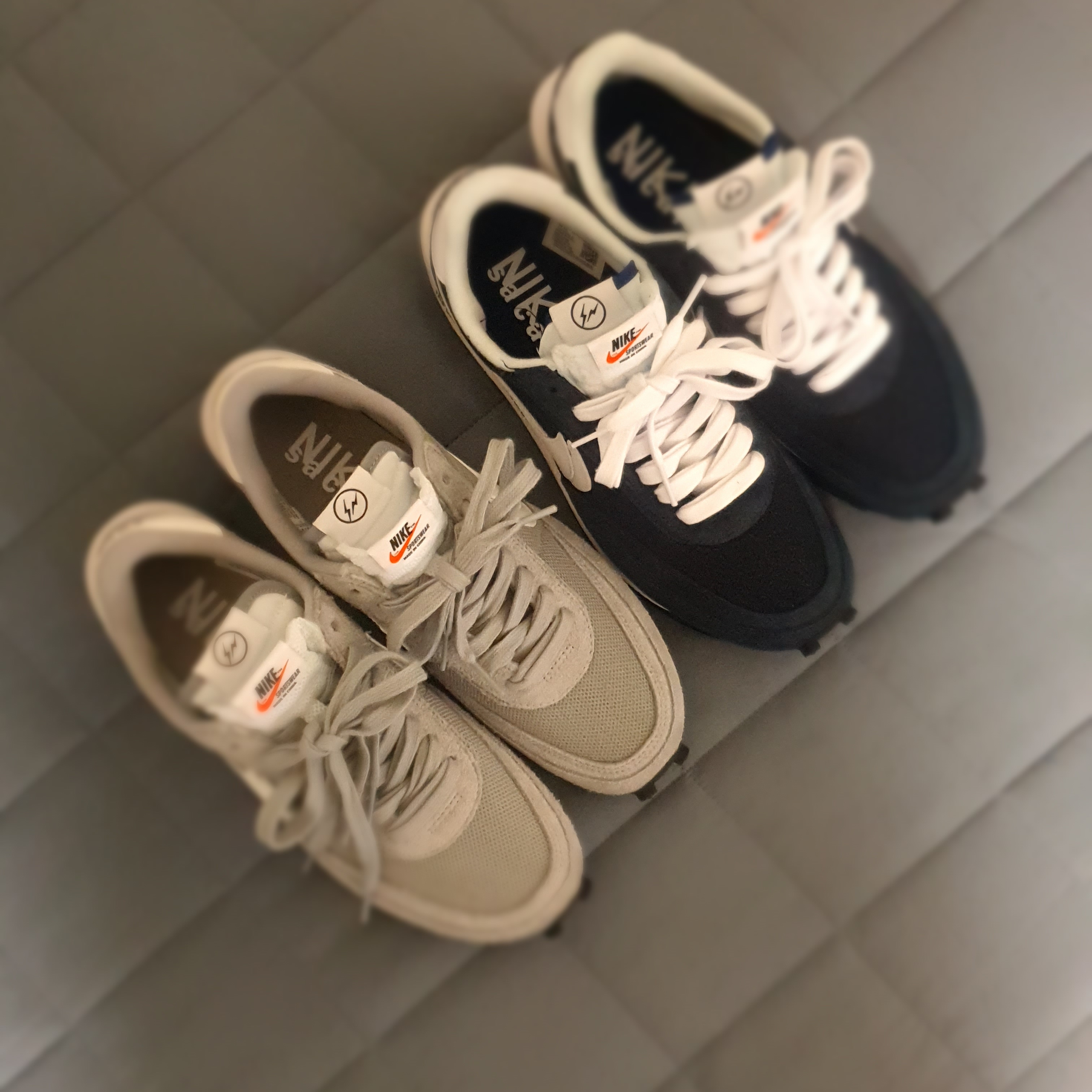 Nike x Sacai x Fragment LDWaffle Light Smoke Grey, Nike x Sacai x Fragment LDWaffle Blackened Blue 착용 스타일