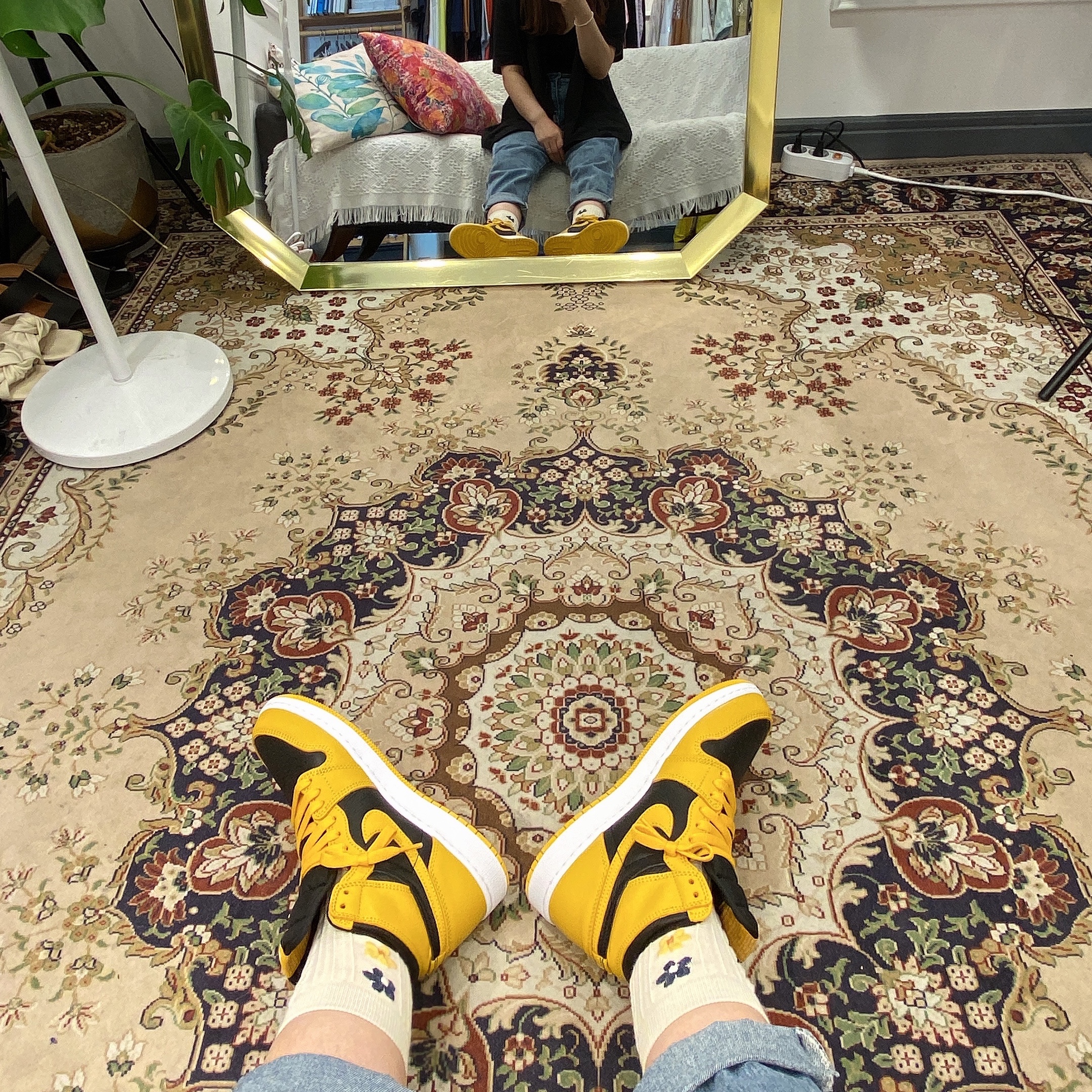 (GS) Jordan 1 Retro High OG Pollen 착용 스타일 - 3