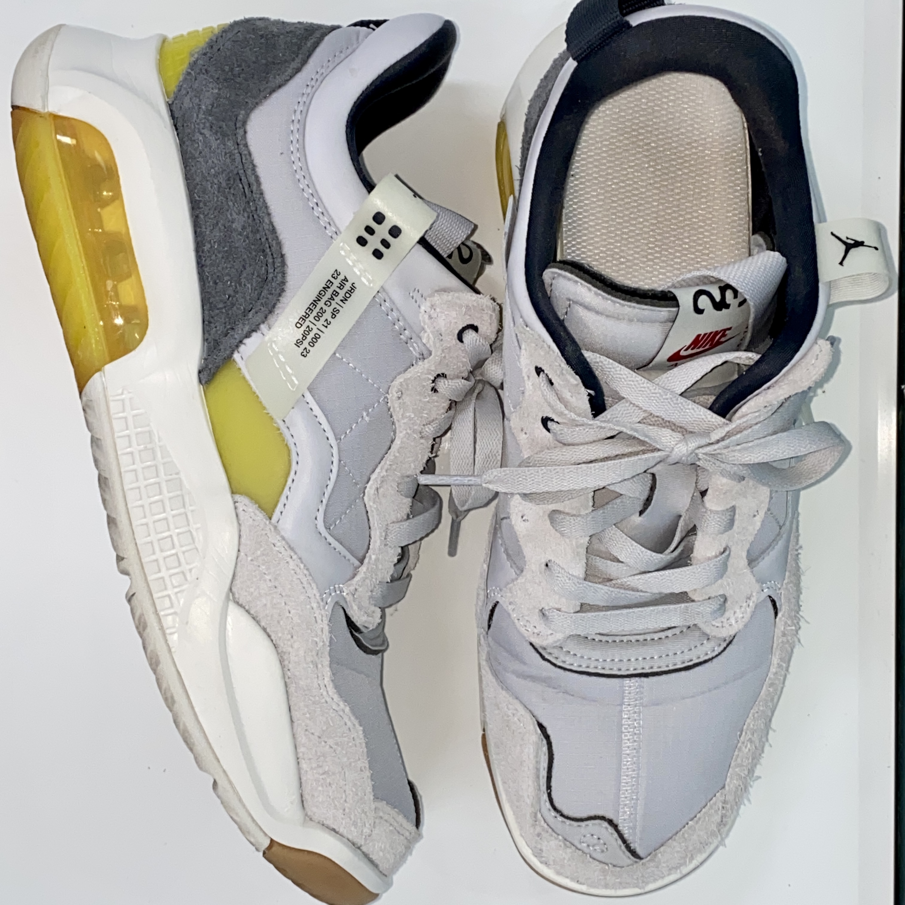 Jordan MA2 Vast Grey 착용 스타일 - 1