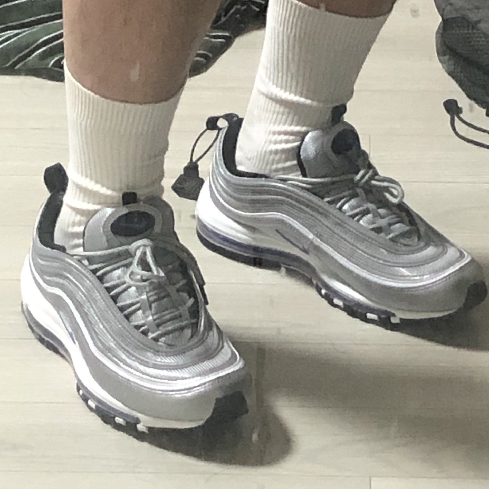 Nike Air Max 97 Persian Violet 착용 스타일 - 4
