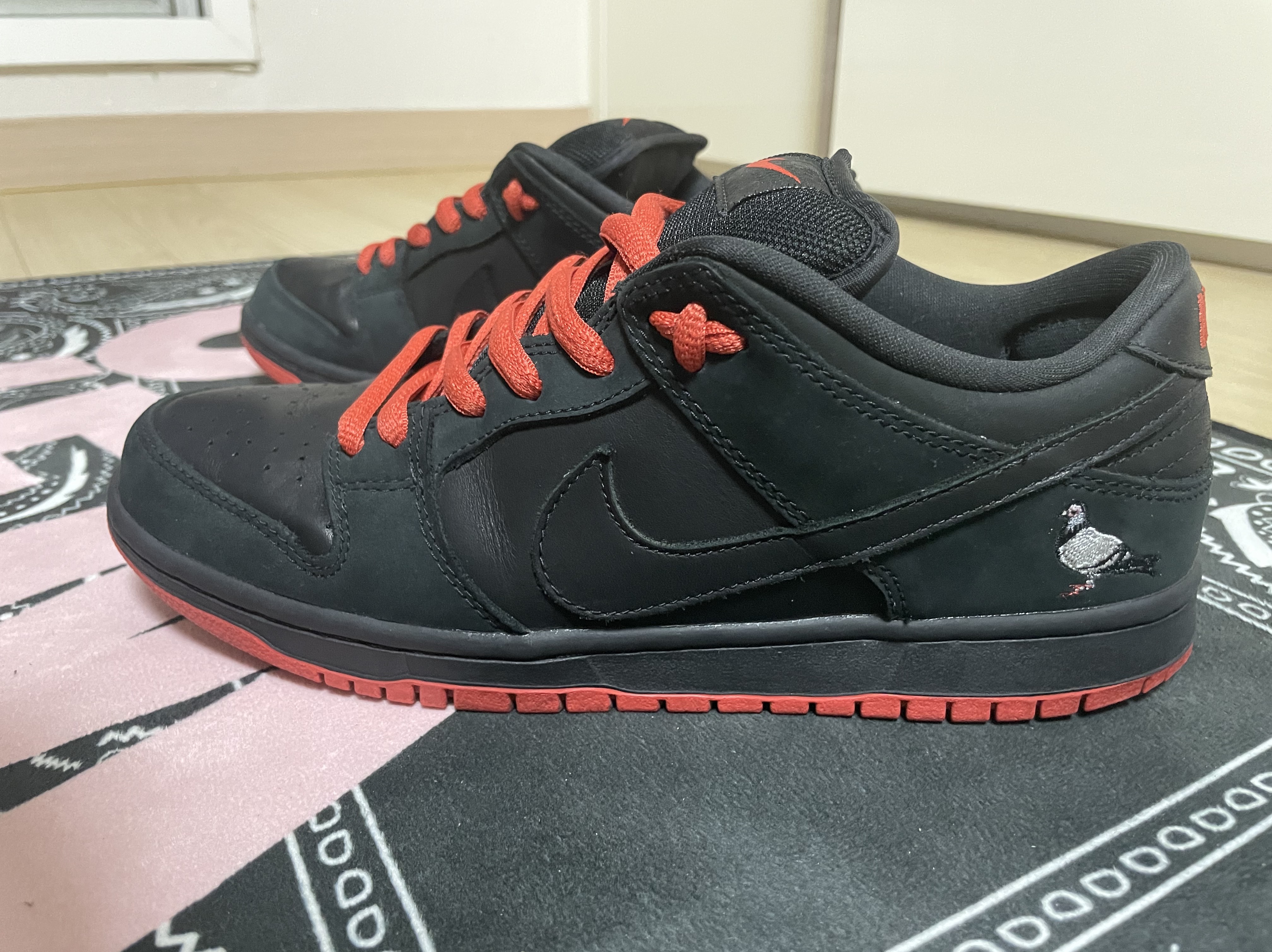 Nike x Staple SB Dunk Low Black Pigeon 착용 스타일 - 2