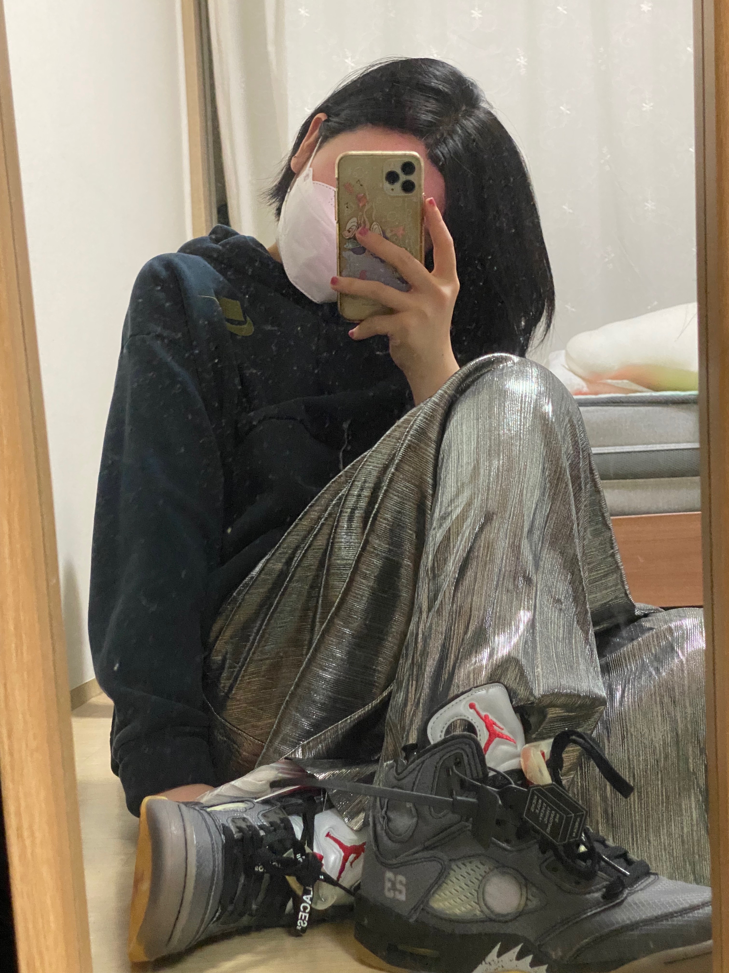 Jordan 5 x Off-White Retro SP Black Muslin 착용 스타일