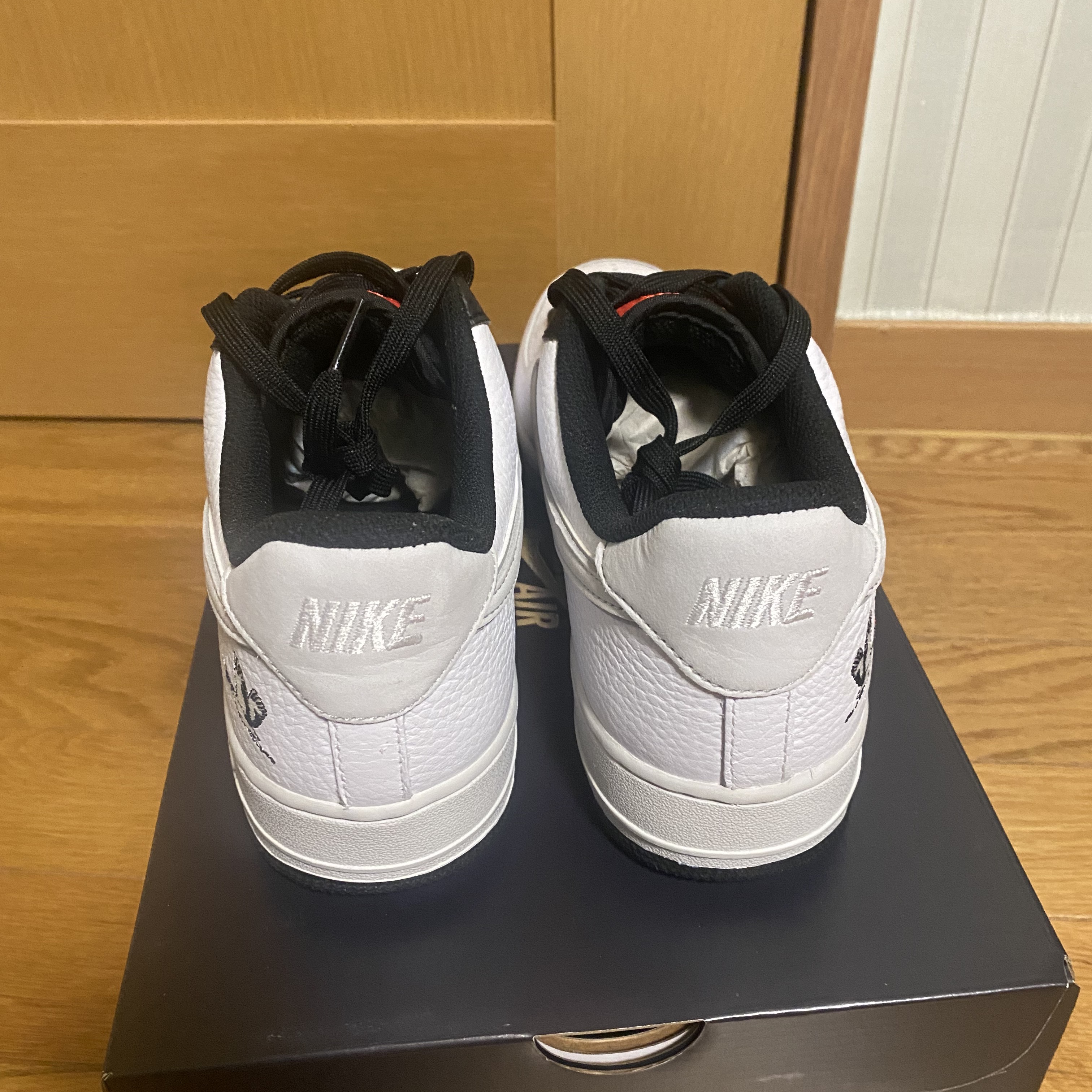 Nike Air Force 1 '07 LX Milky Stork 착용 스타일 - 5