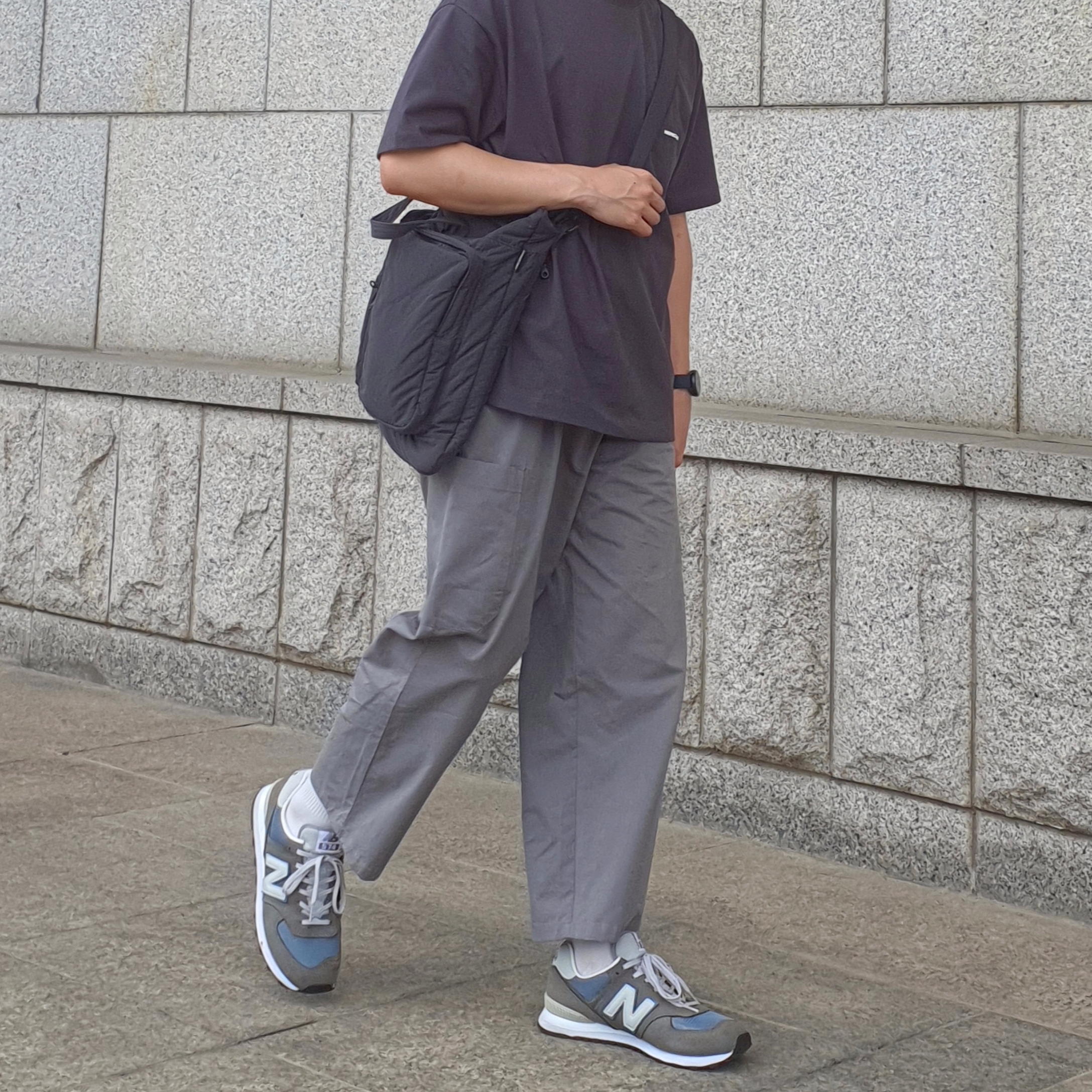 New Balance 574 Grey Day (1300JP) 착용 스타일 - 2