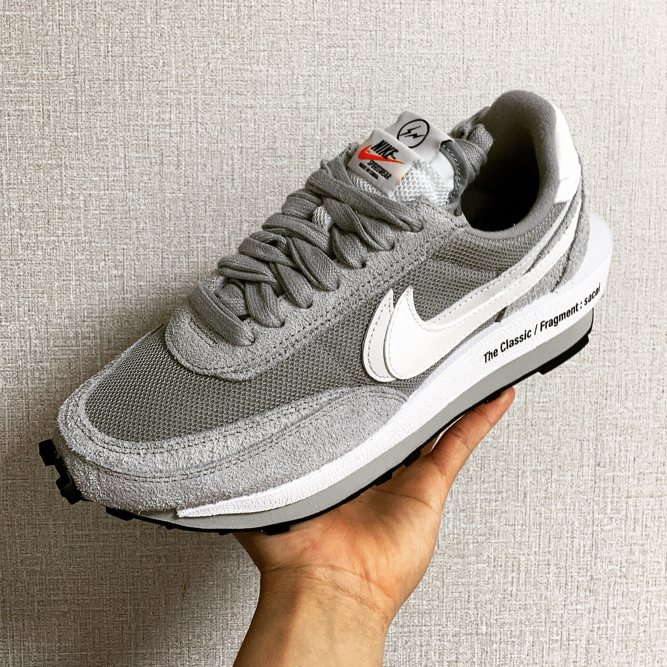 Nike x Sacai x Fragment LDWaffle Light Smoke Grey 착용 스타일