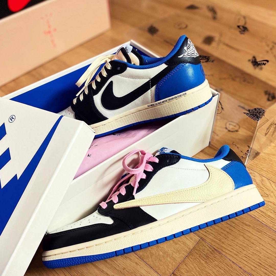 Jordan 1 x Travis Scott x Fragment Retro Low OG SP Military Blue 착용 스타일 - 4