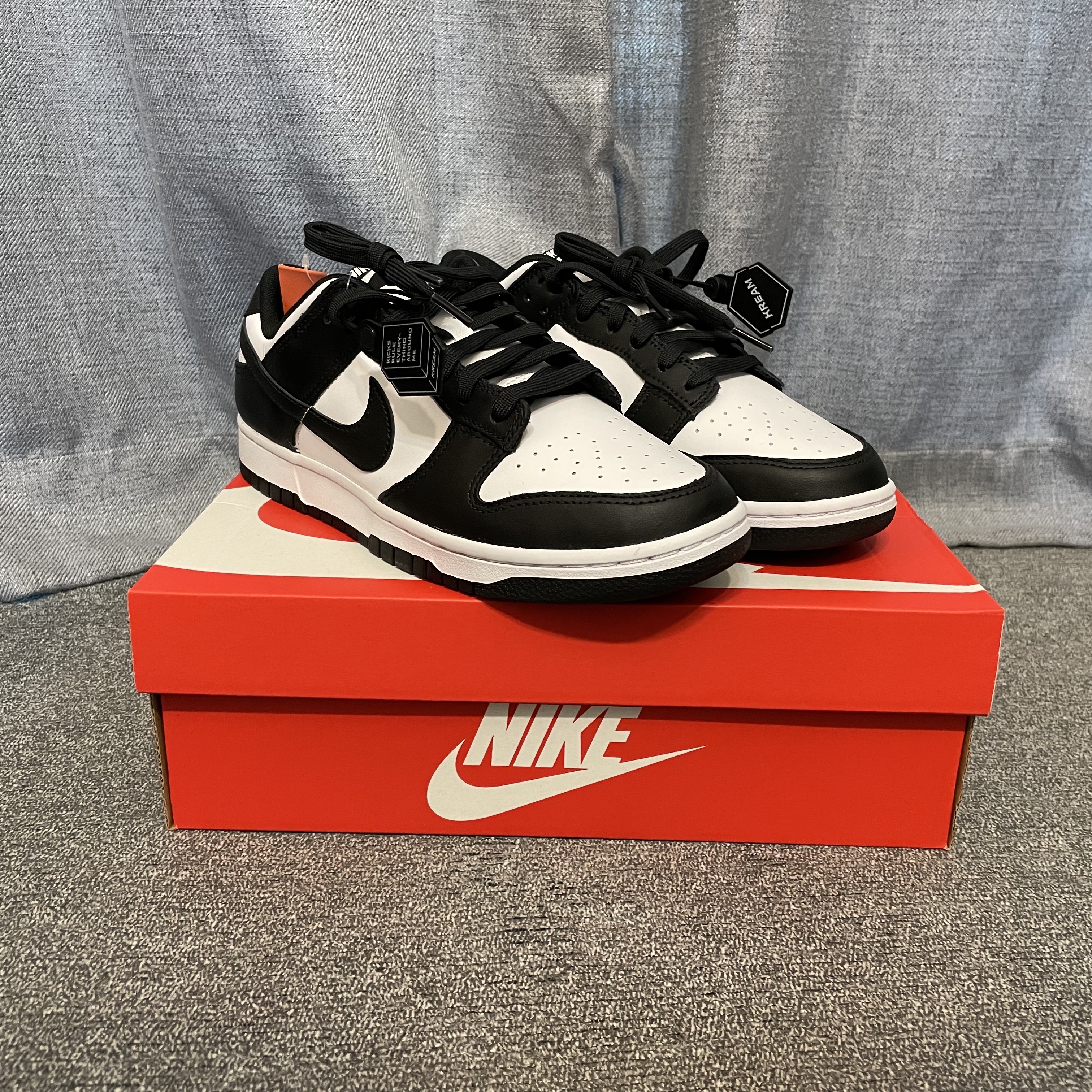 Nike Dunk Low Retro Black 착용 스타일 - 1