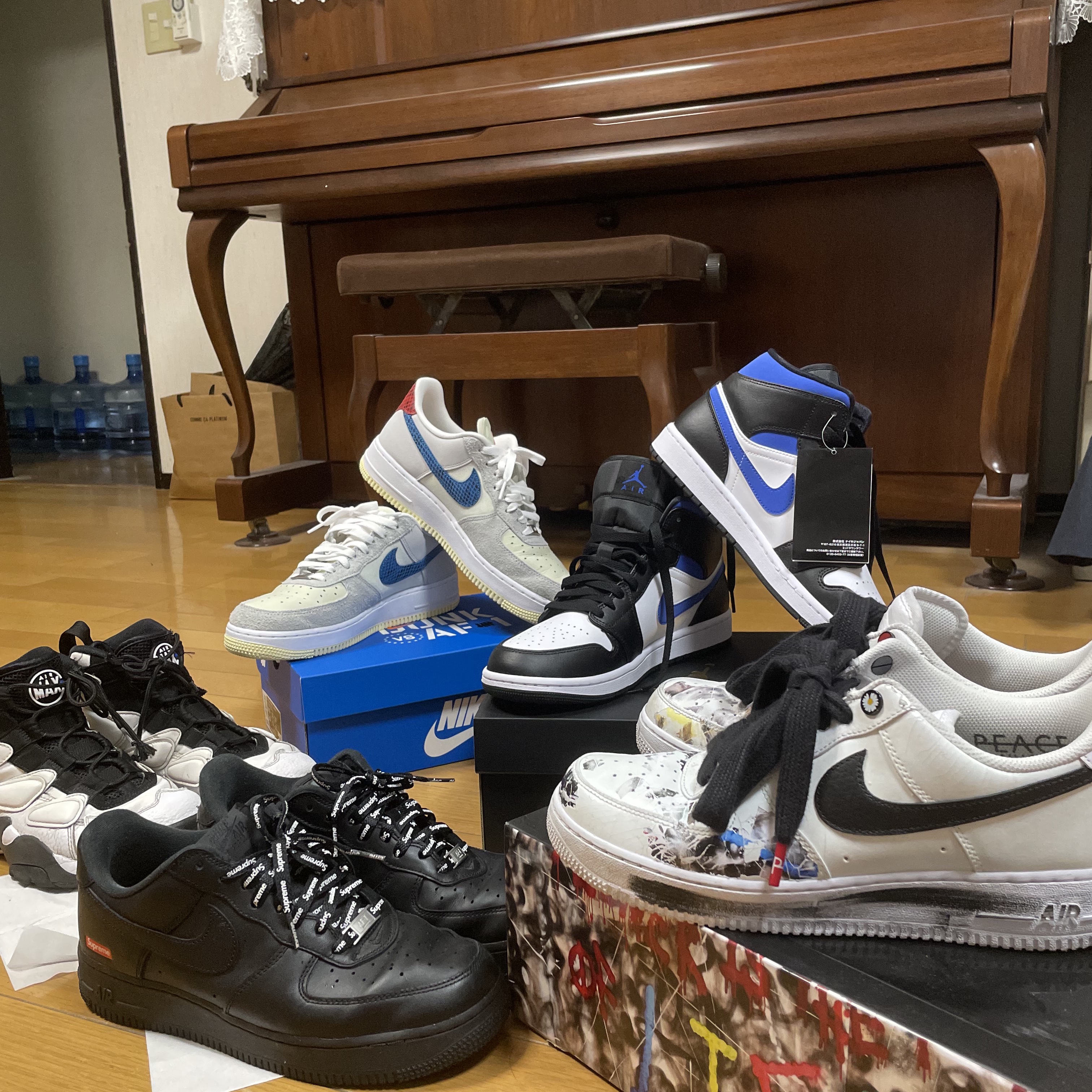 Jordan 1 Mid Racer Blue, Nike x Peaceminusone Air Force 1 Low Para-Noise 2.0 착용 스타일