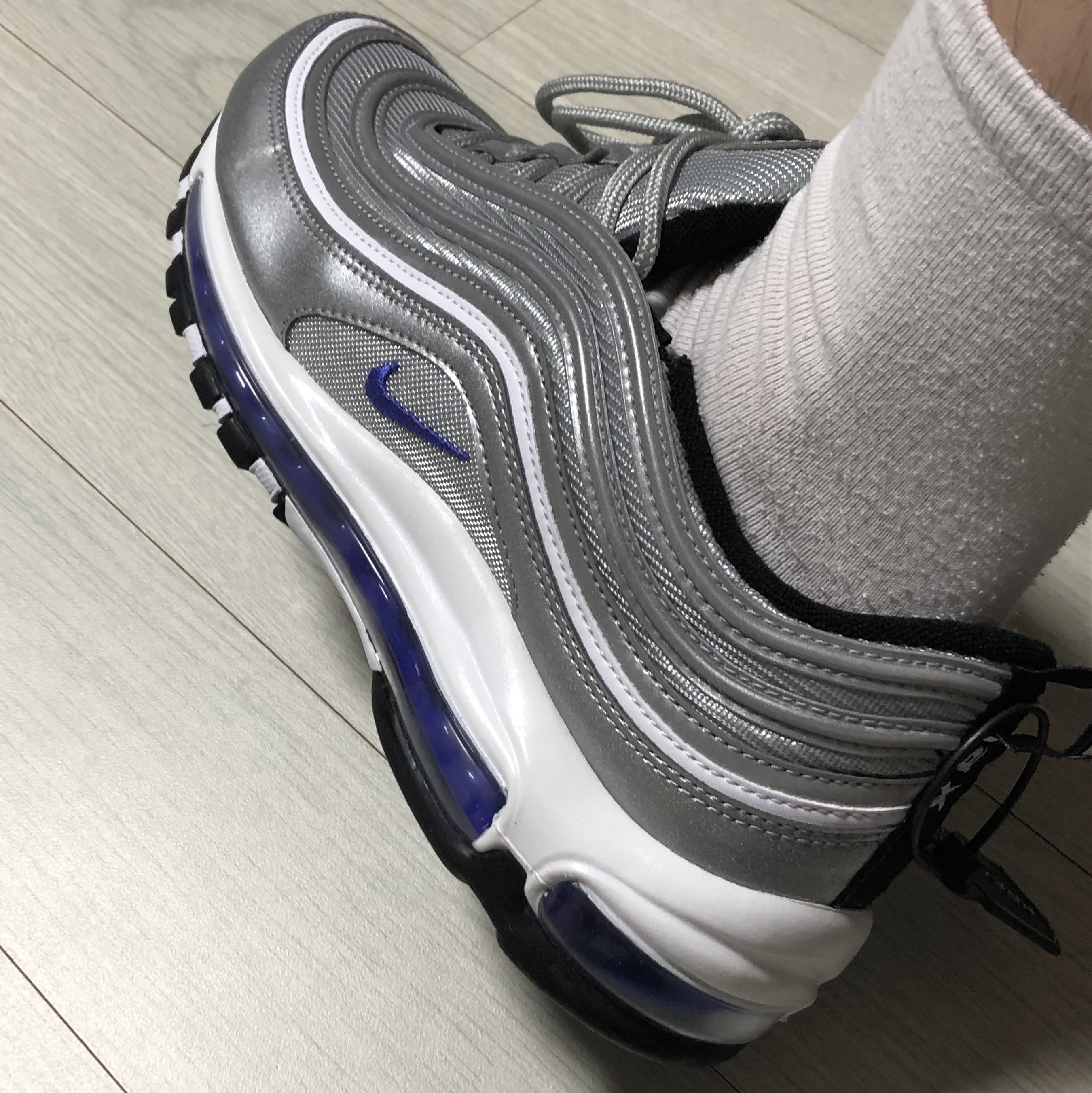 Nike Air Max 97 Persian Violet 착용 스타일 - 2