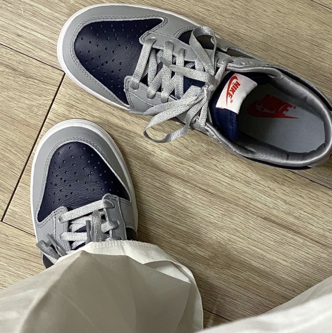 (W) Nike Dunk Low SP College Navy 착용 스타일