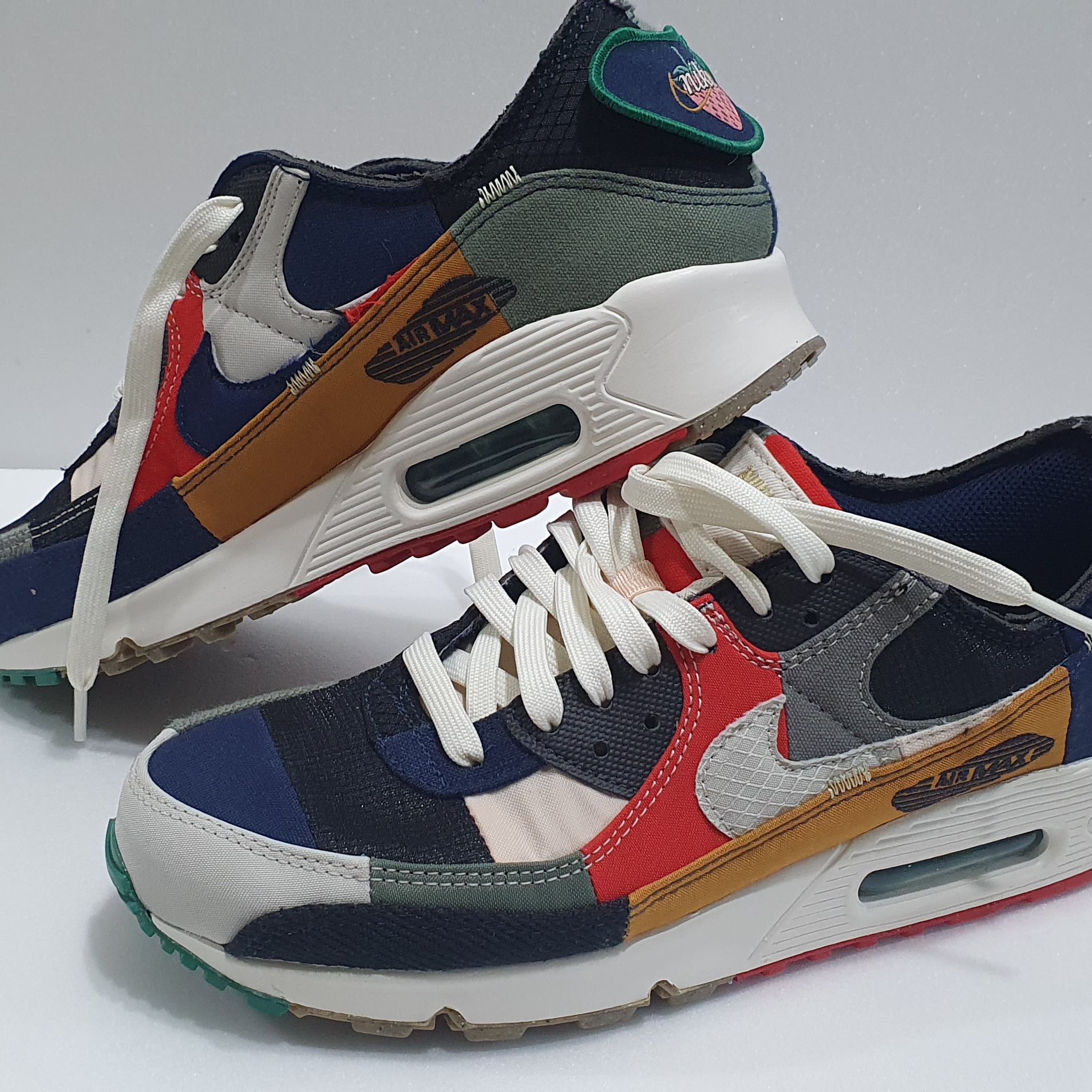 (W) Nike Air Max 90 QS Scrap 착용 스타일 - 1