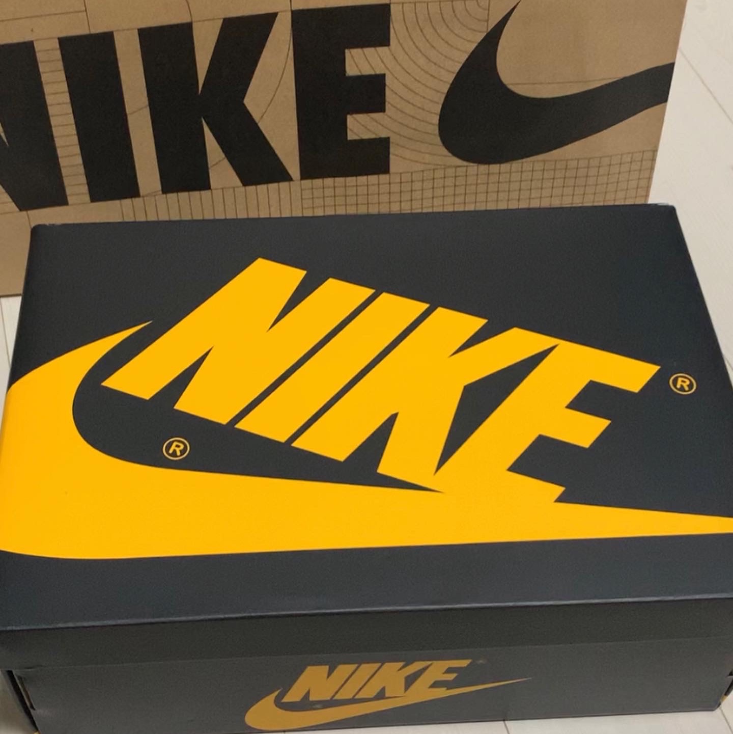 Jordan 1 Retro High OG Pollen, (GS) Jordan 1 Retro High OG Pollen 착용 스타일 - 3