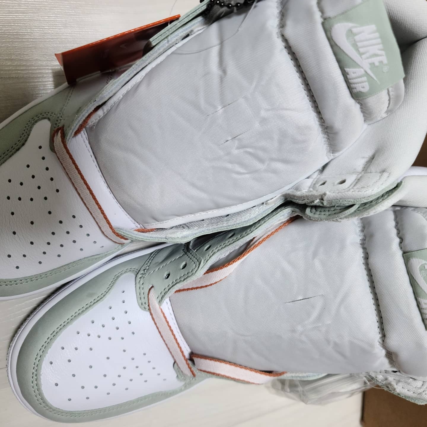 (W) Jordan 1 Retro High OG Seafoam 착용 스타일 - 3