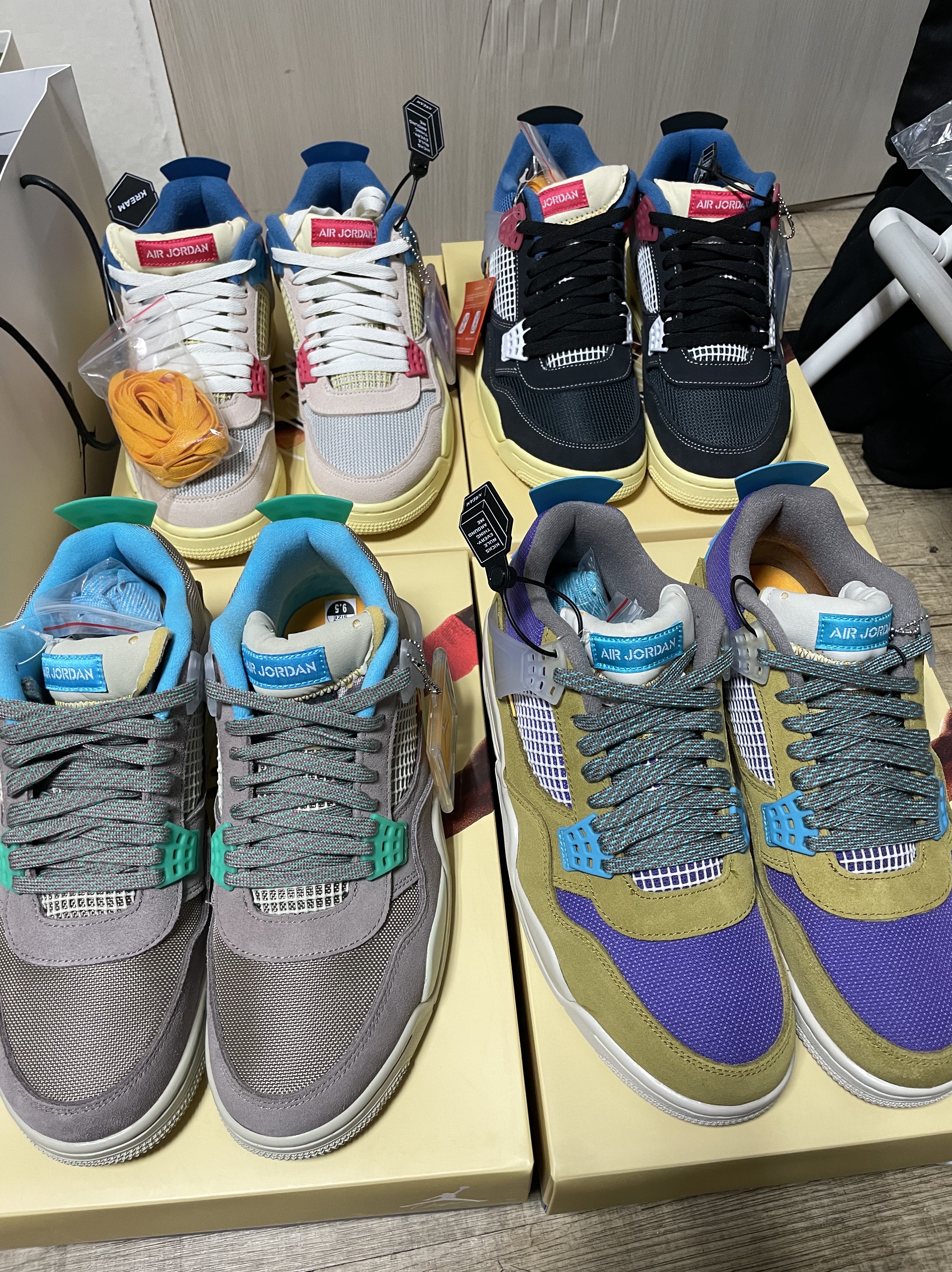 Jordan 4 x Union Retro SP Desert Moss, Jordan 4 x Union Retro Guava Ice 착용 스타일