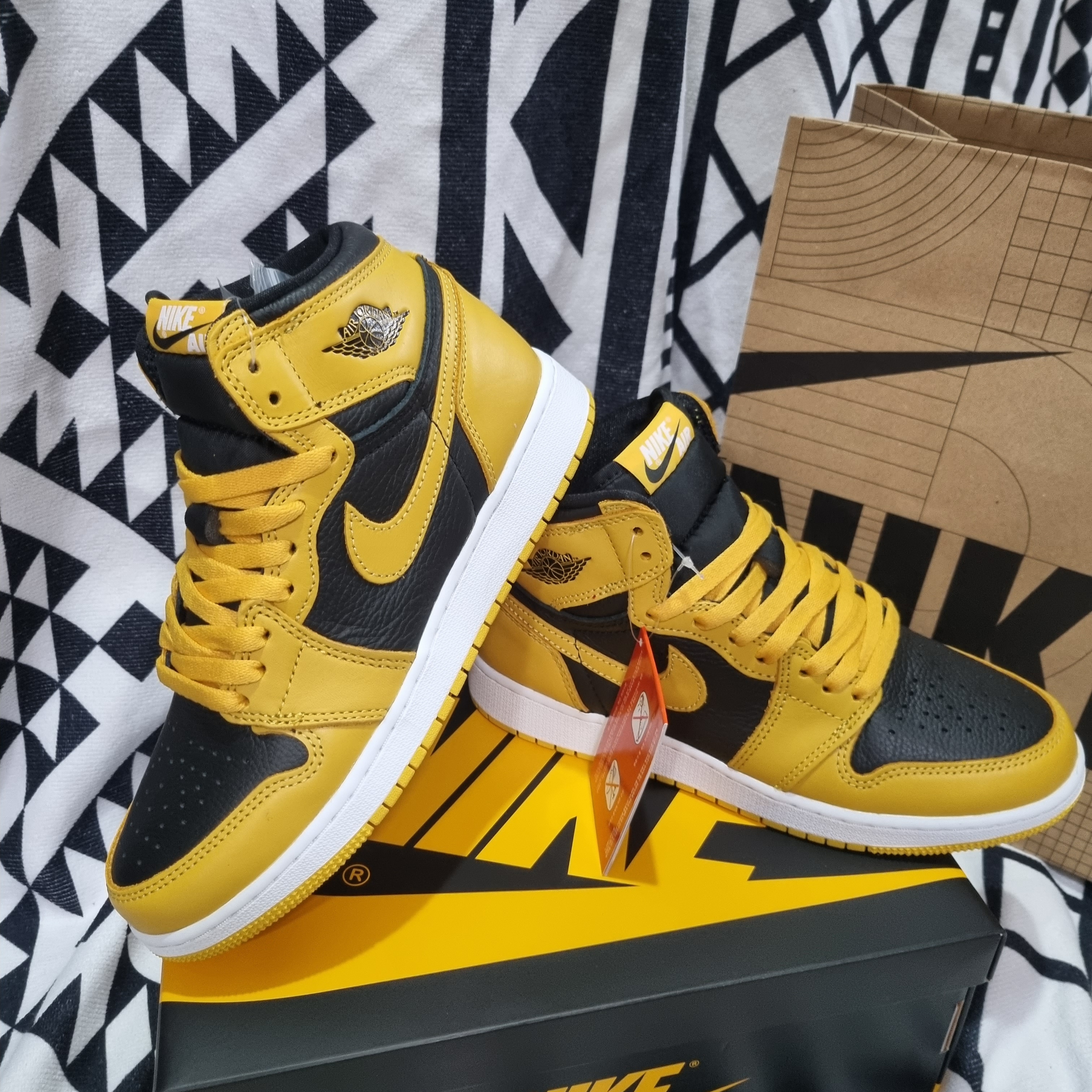 (GS) Jordan 1 Retro High OG Pollen 착용 스타일 - 2