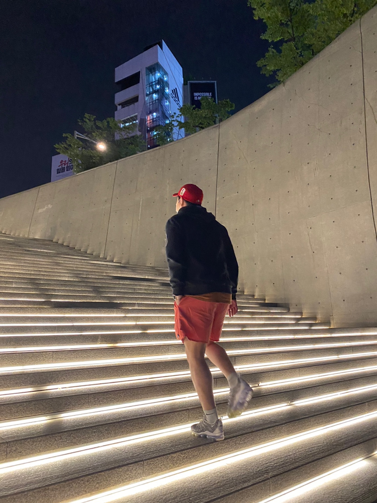 KREAM 프로필 이미지