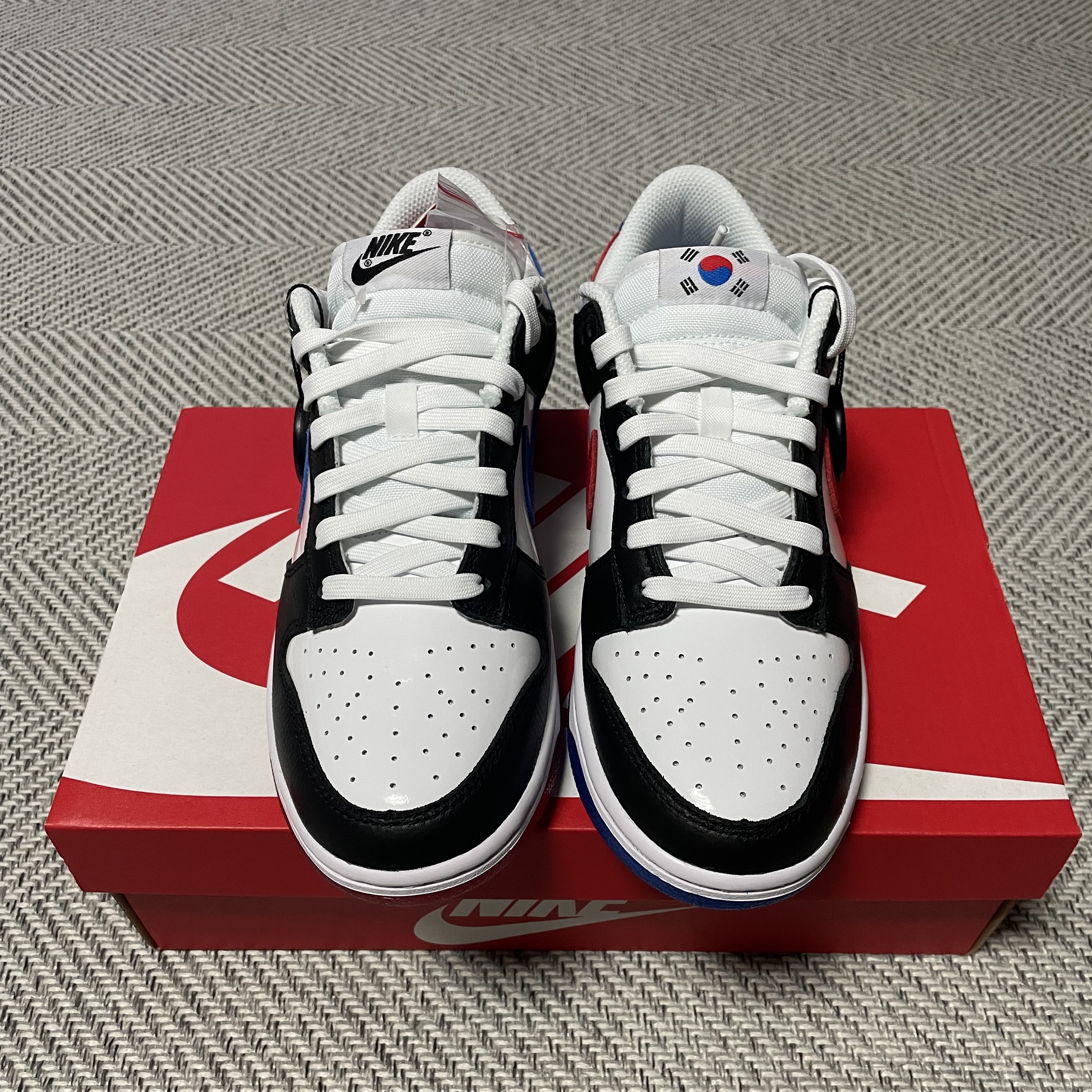 Nike Dunk Low SE Seoul 착용 스타일 - 1