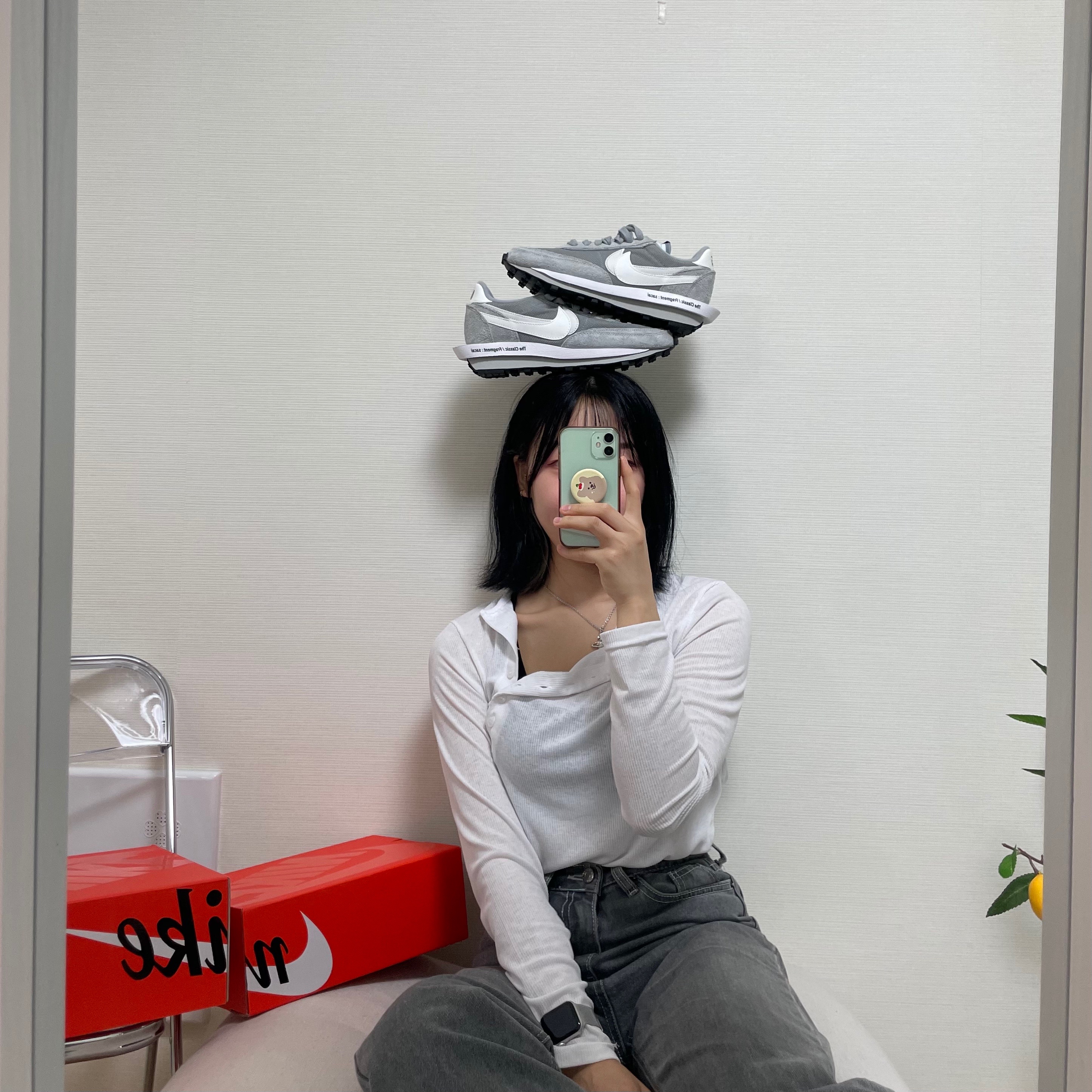 Nike x Sacai x Fragment LDWaffle Light Smoke Grey 착용 스타일 - 1