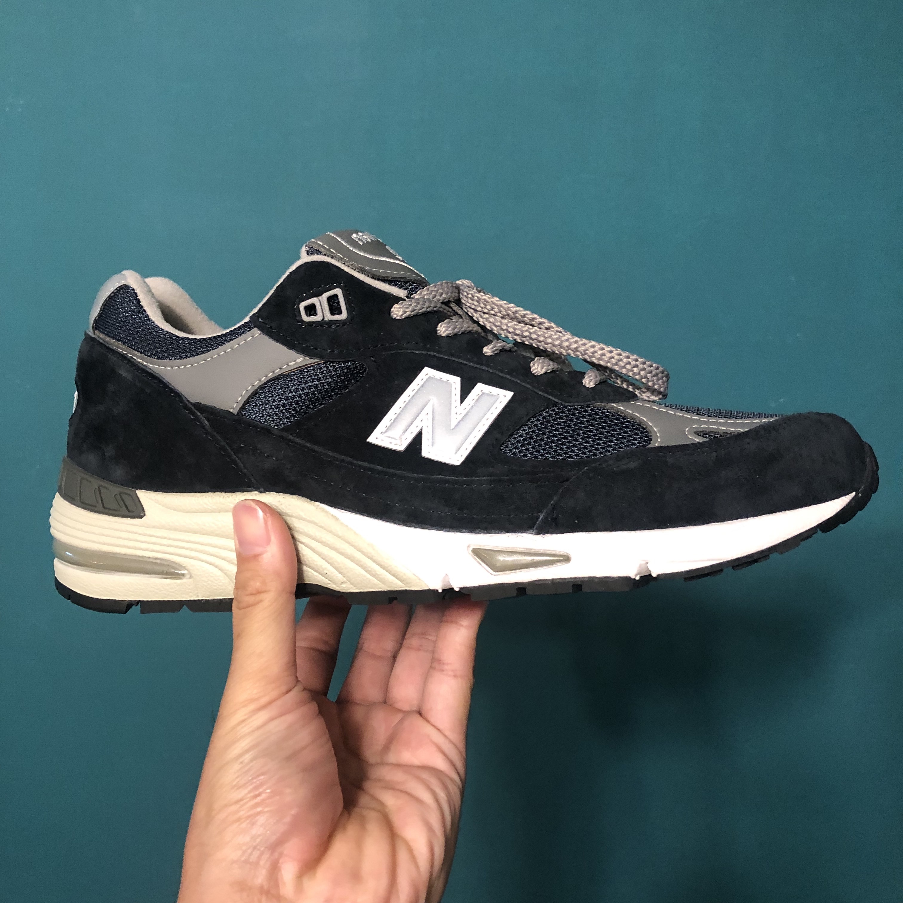 New Balance 992 Made in USA Navy, New Balance 991 Made in UK Navy 착용 스타일 - 3
