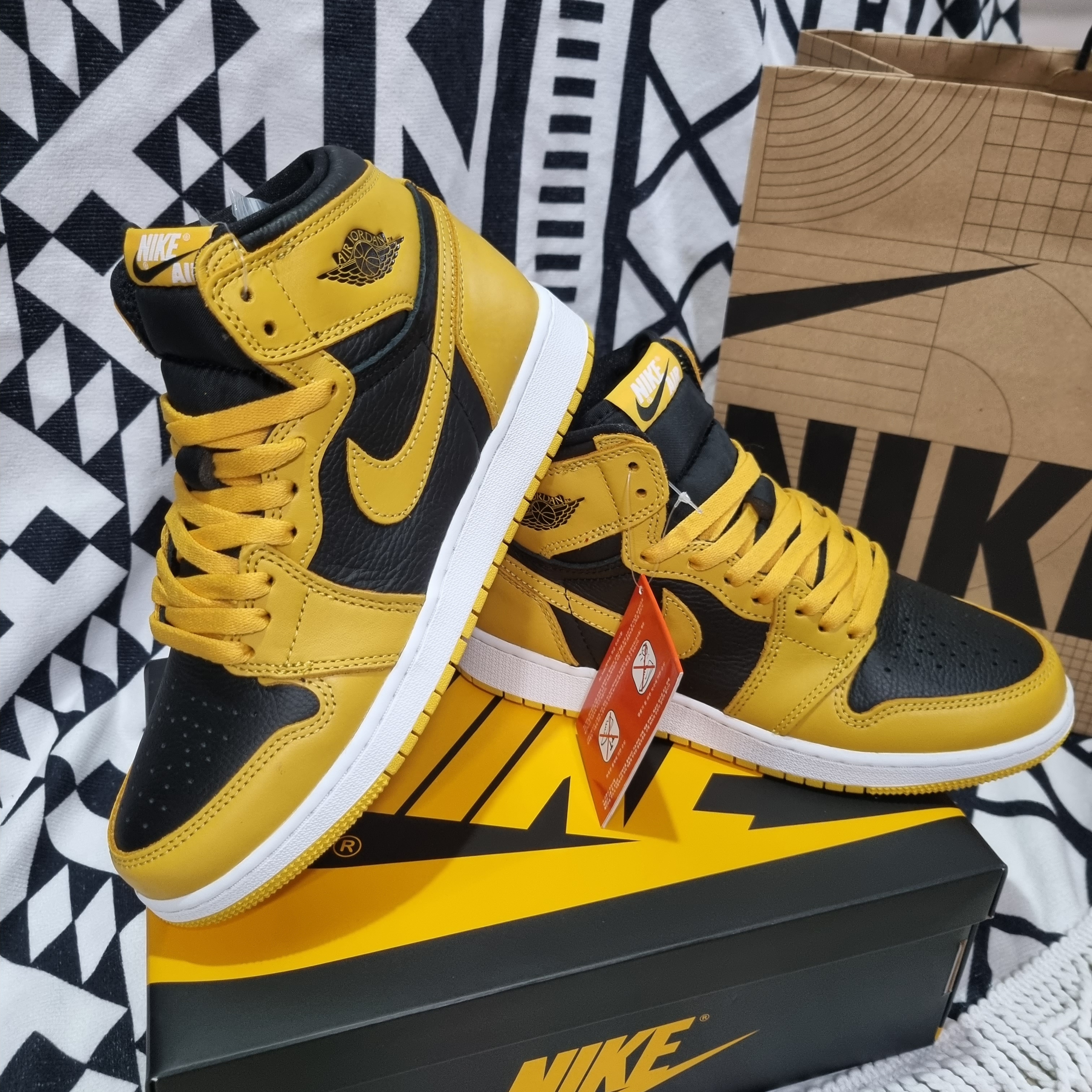 (GS) Jordan 1 Retro High OG Pollen 착용 스타일 - 1