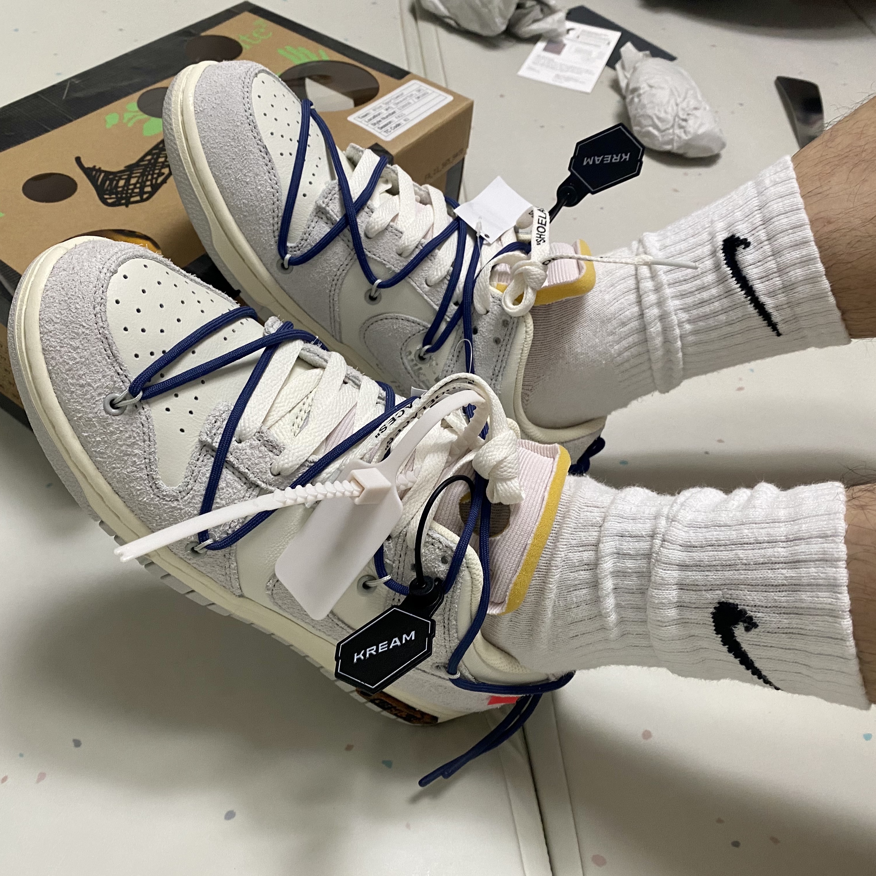 Nike x Off-White Dunk Low The 50 - Lot 18 착용 스타일