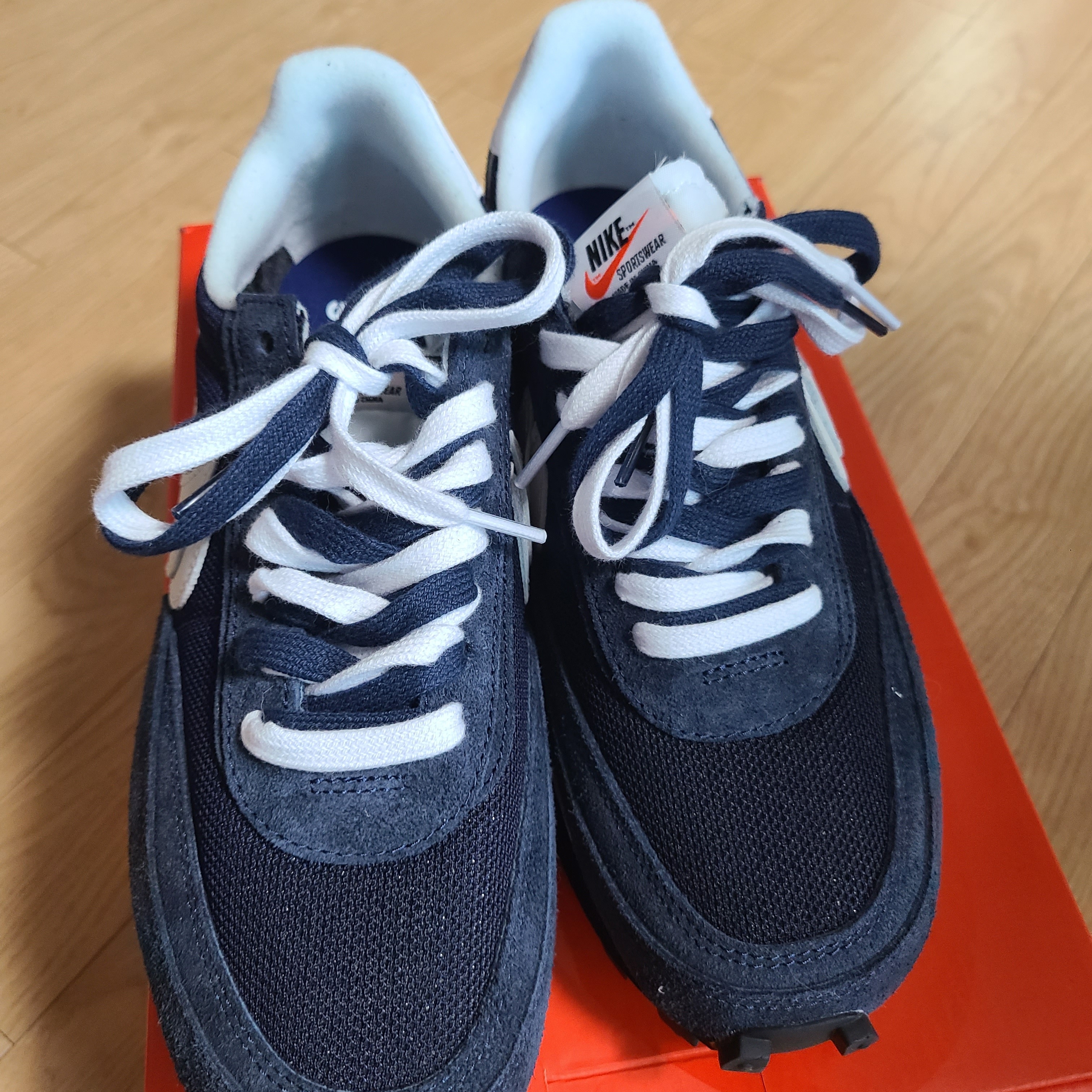 Nike x Sacai x Fragment LDWaffle Blackened Blue, Nike x Kasina Dunk Low 80's Bus 착용 스타일 - 2