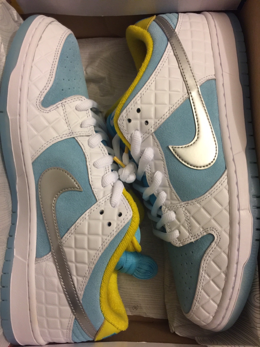 Nike x FTC SB Dunk Low Pro QS Lagoon Pulse 착용 스타일