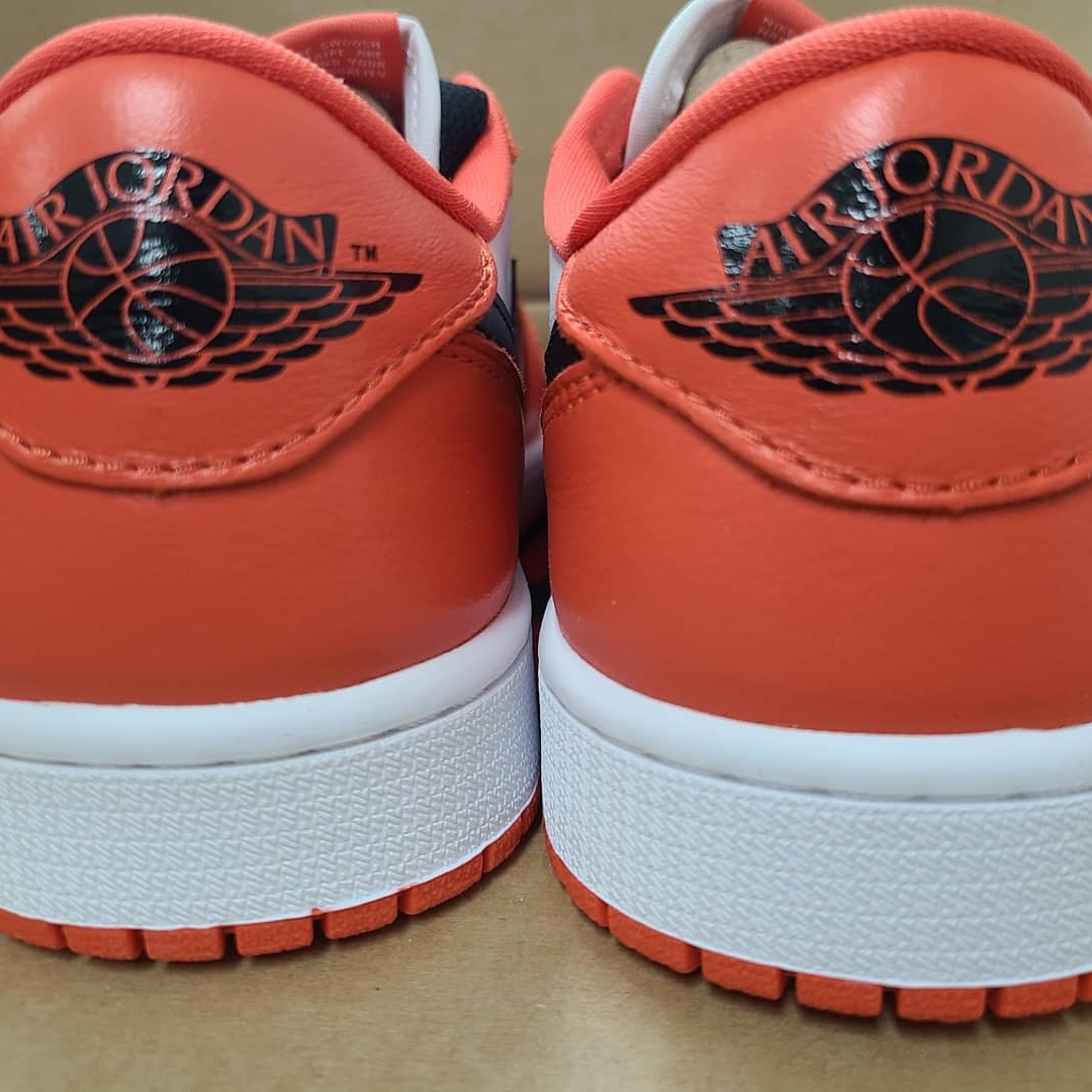 Jordan 1 Low OG Starfish 착용 스타일 - 1