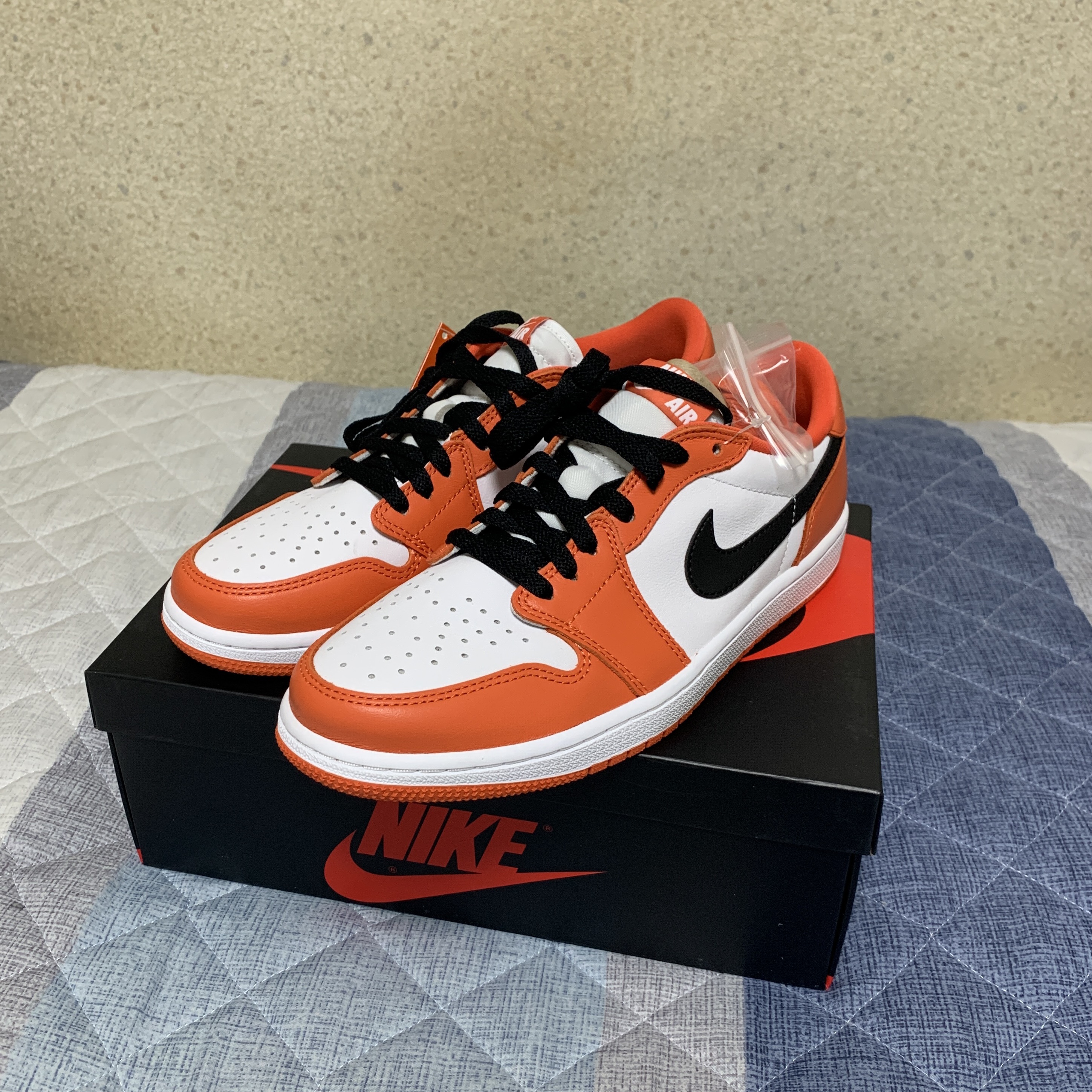 Jordan 1 Low OG Starfish, (W) Jordan 1 Low OG Starfish 착용 스타일 - 1