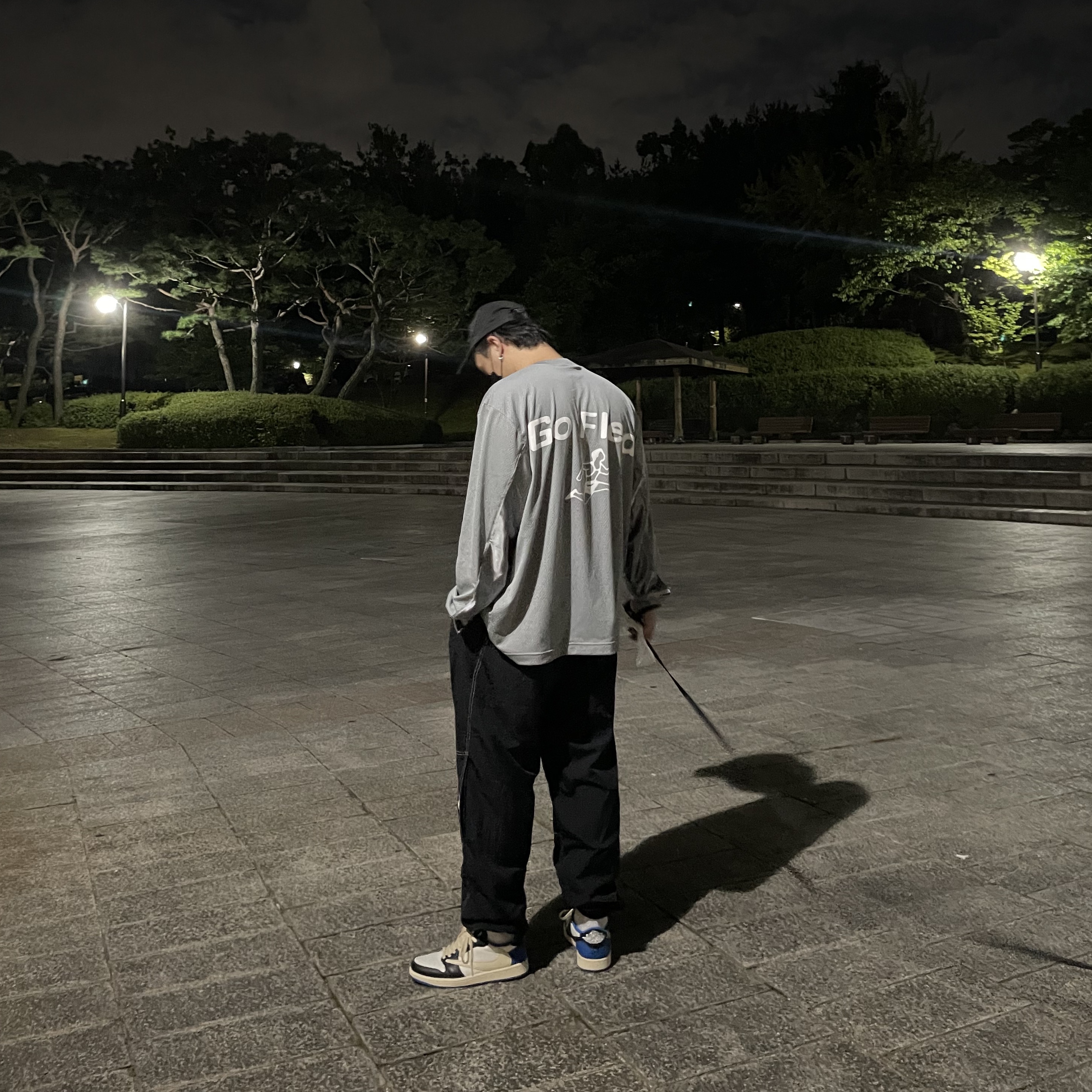 Jordan 1 x Travis Scott x Fragment Retro Low OG SP Military Blue, Nike x Cactus Plant Flea Market L/S Jersey Grey - US/EU 착용 스타일