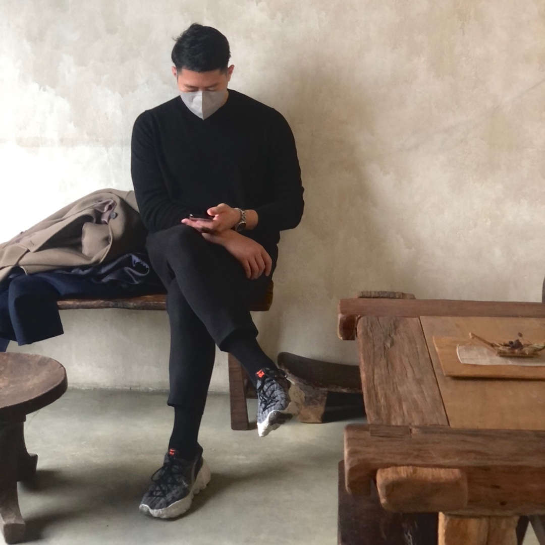 (W) Nike Space Hippie 04 Iron Grey 착용 스타일 - 2