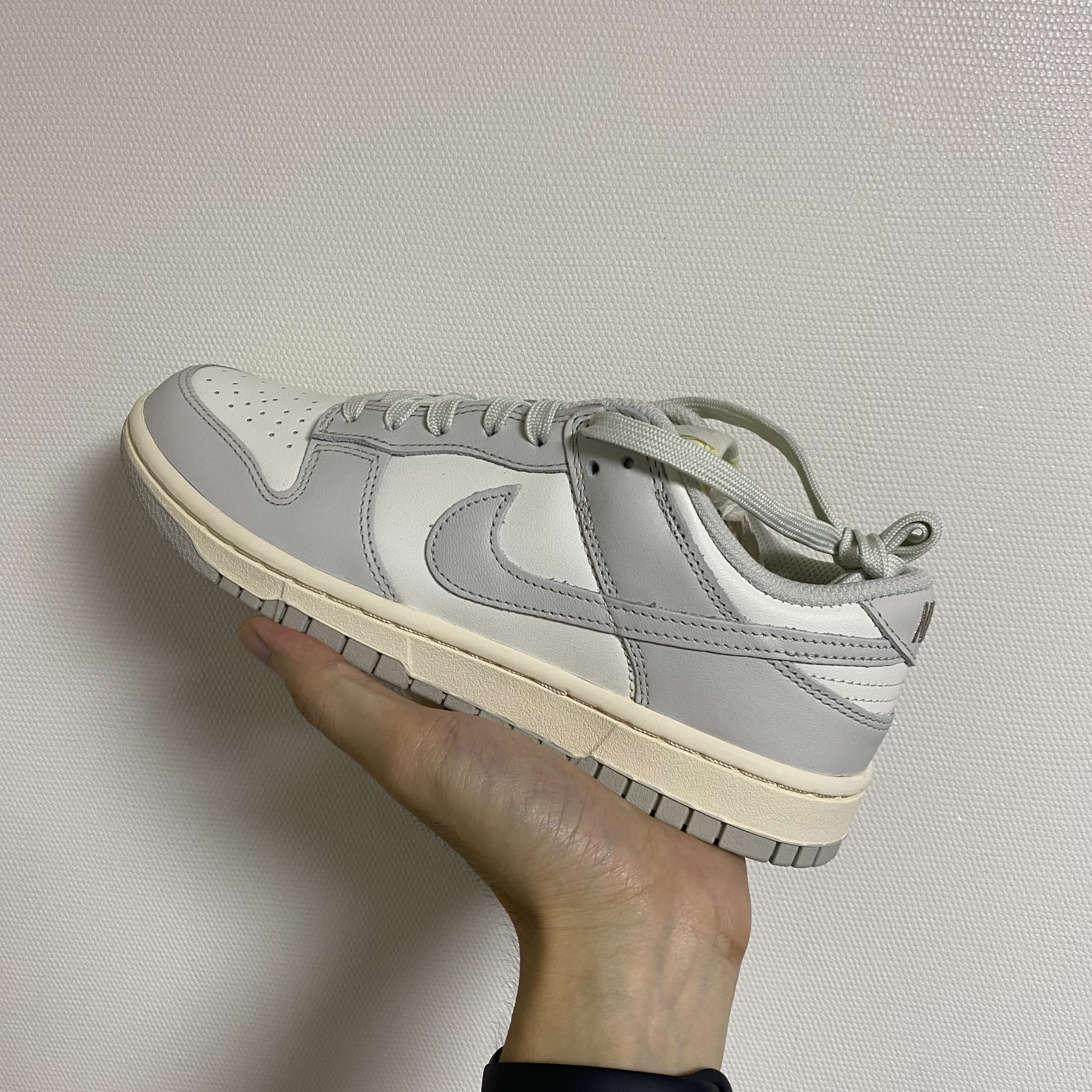 (W) Nike Dunk Low Light Bone 착용 스타일