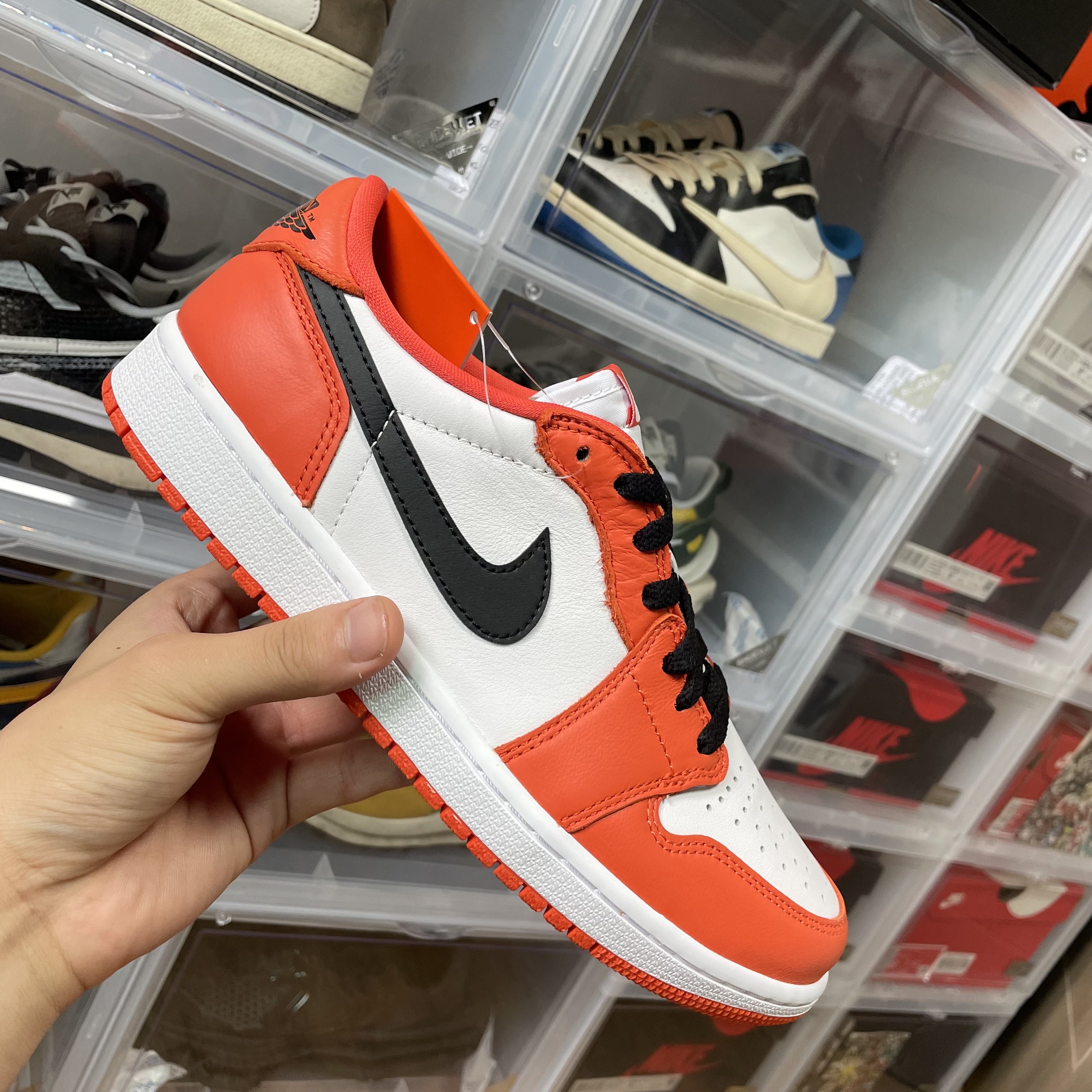 Jordan 1 Low OG Starfish 착용 스타일
