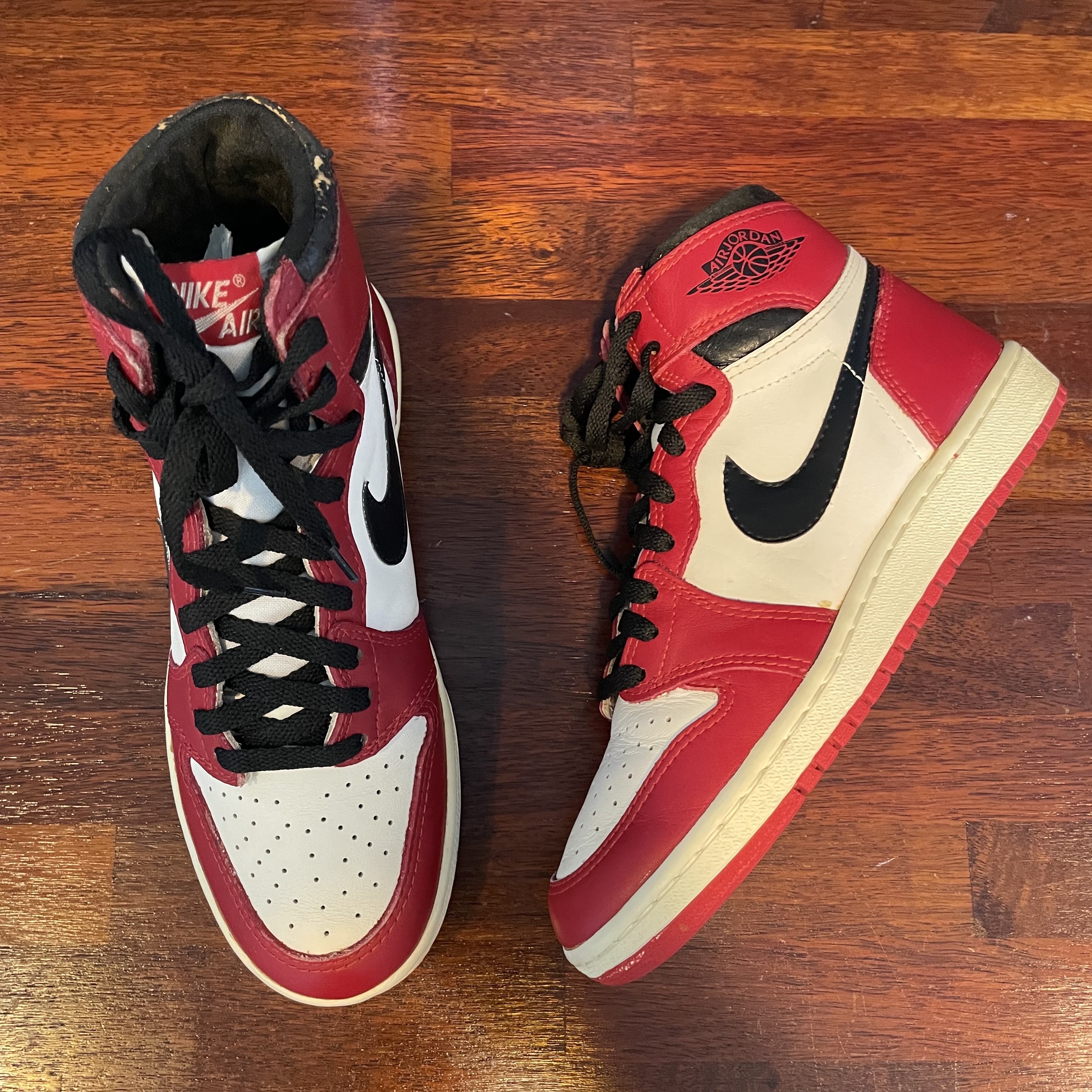 Jordan 1 OG Chicago 1985 착용 스타일