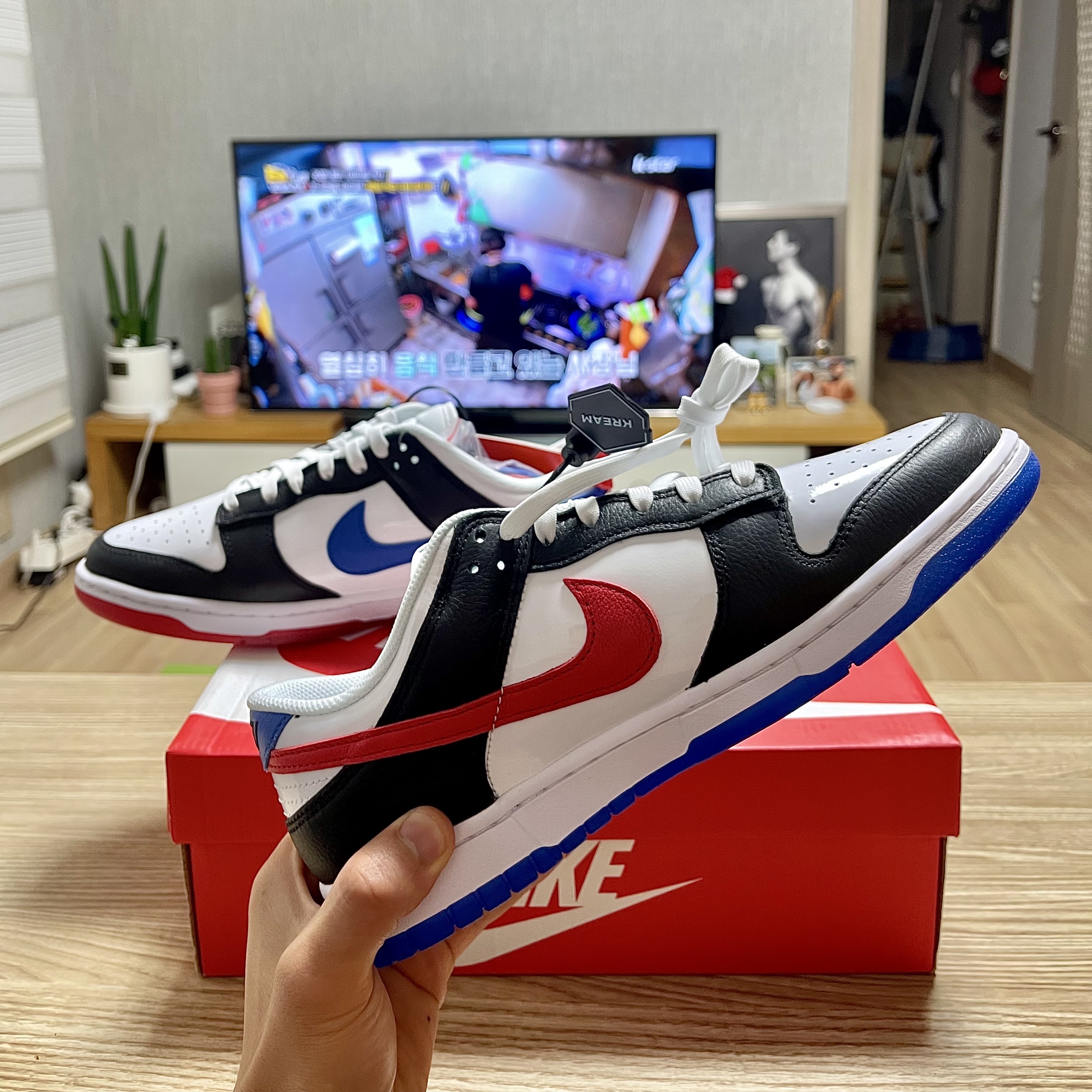 Nike Dunk Low SE Seoul 착용 스타일 - 1