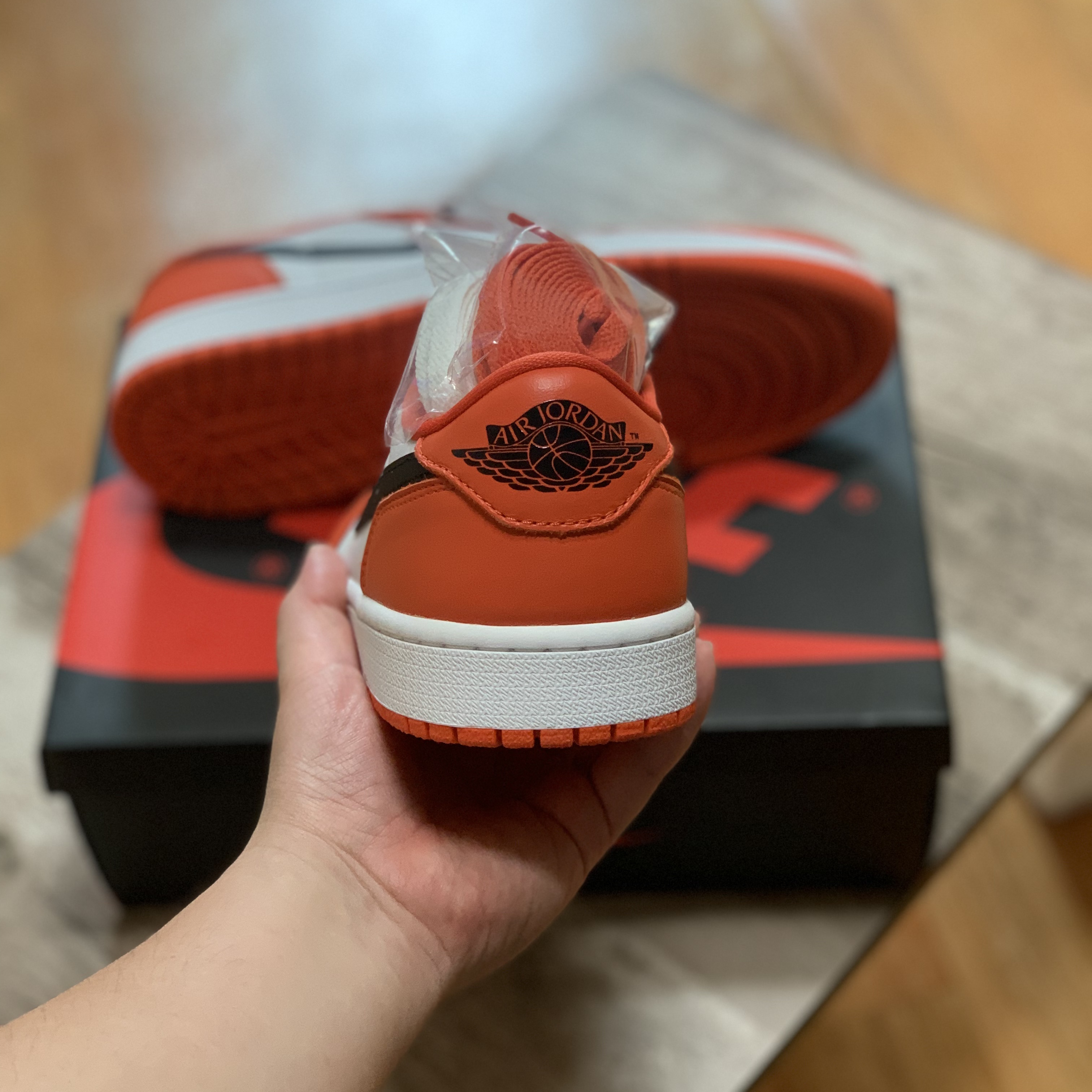 Jordan 1 Low OG Starfish, (W) Jordan 1 Low OG Starfish 착용 스타일 - 3