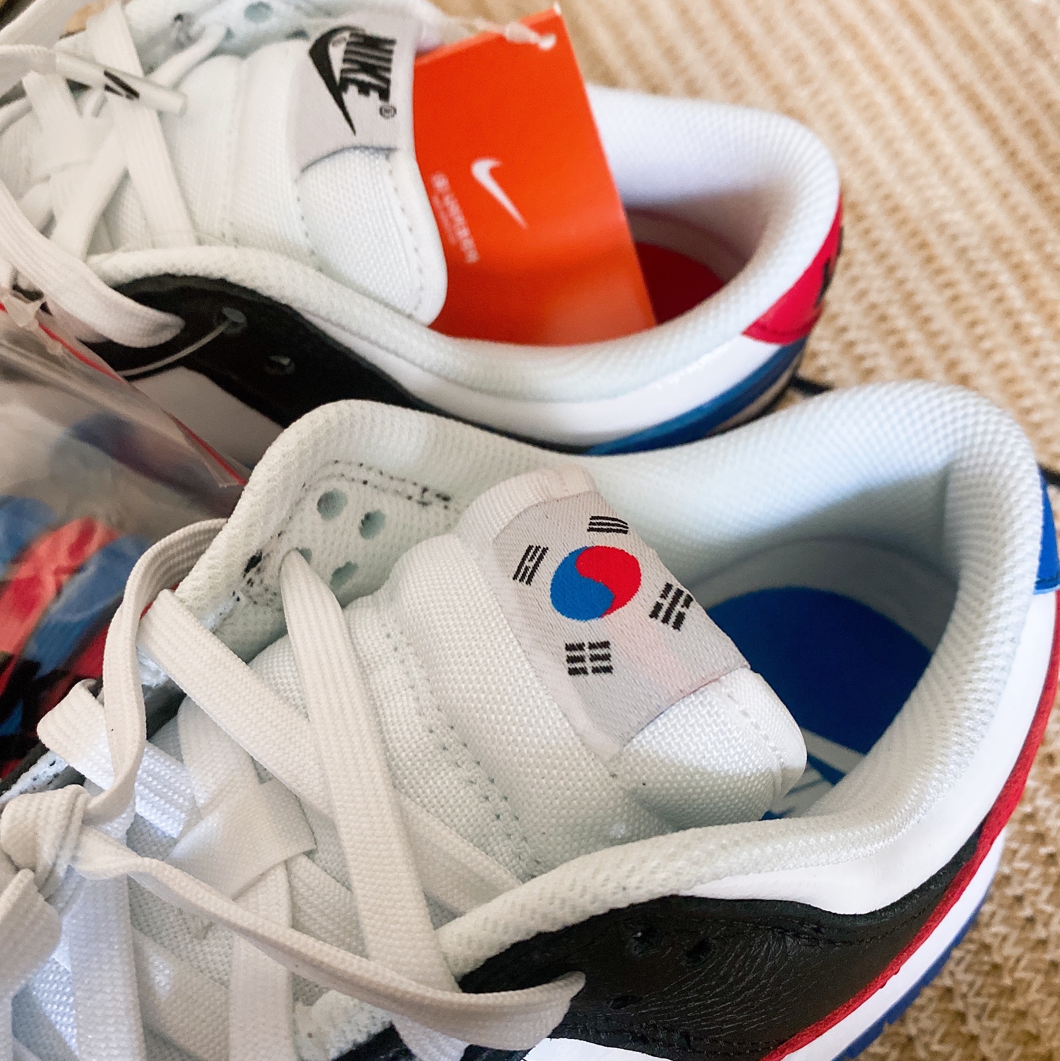 Nike Dunk Low SE Seoul 착용 스타일 - 2
