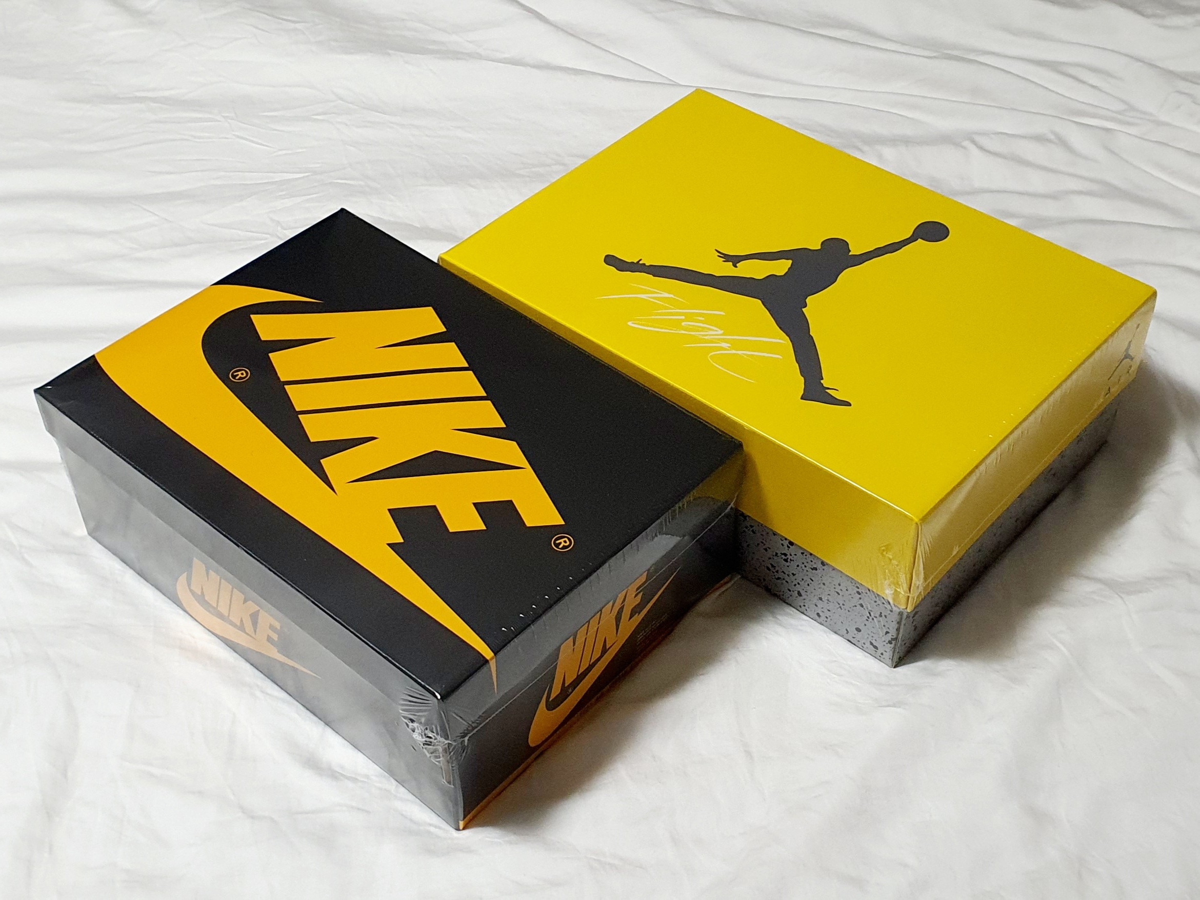 Jordan 4 Retro Tour Yellow 착용 스타일 - 5