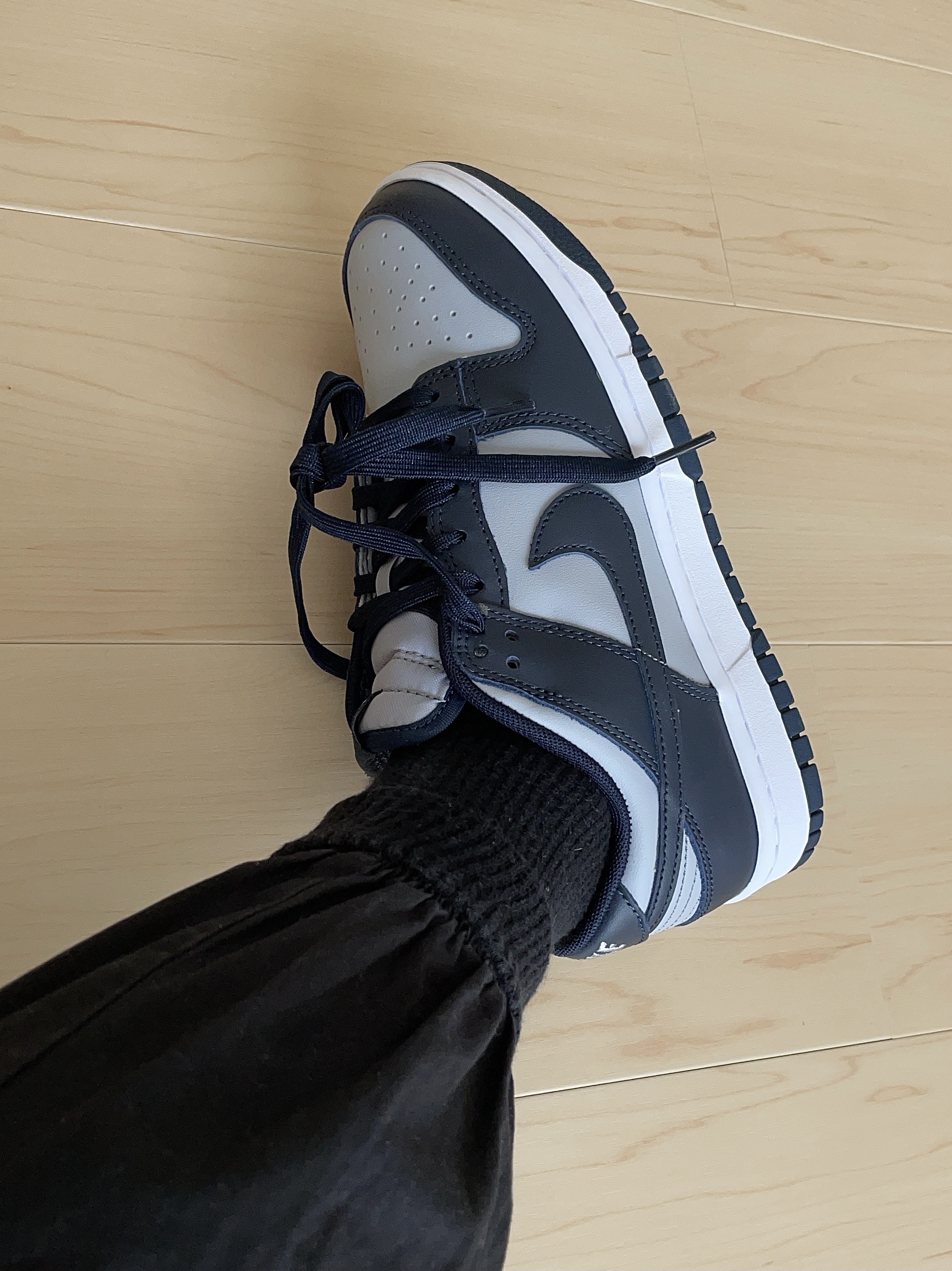 Nike Dunk Low Retro Championship Grey 착용 스타일 - 2