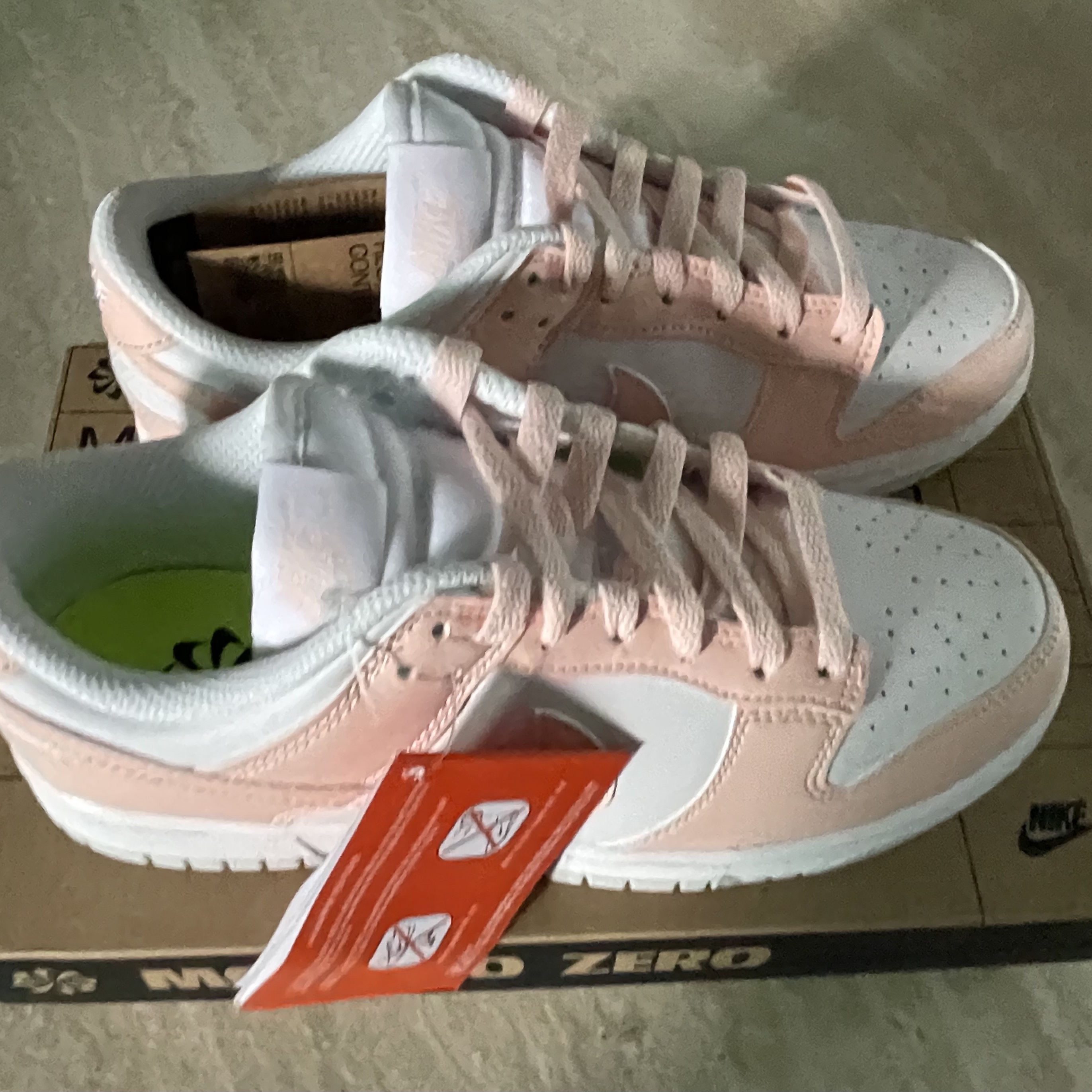 (W) Nike Dunk Low Next Nature Pale Coral 착용 스타일 - 4