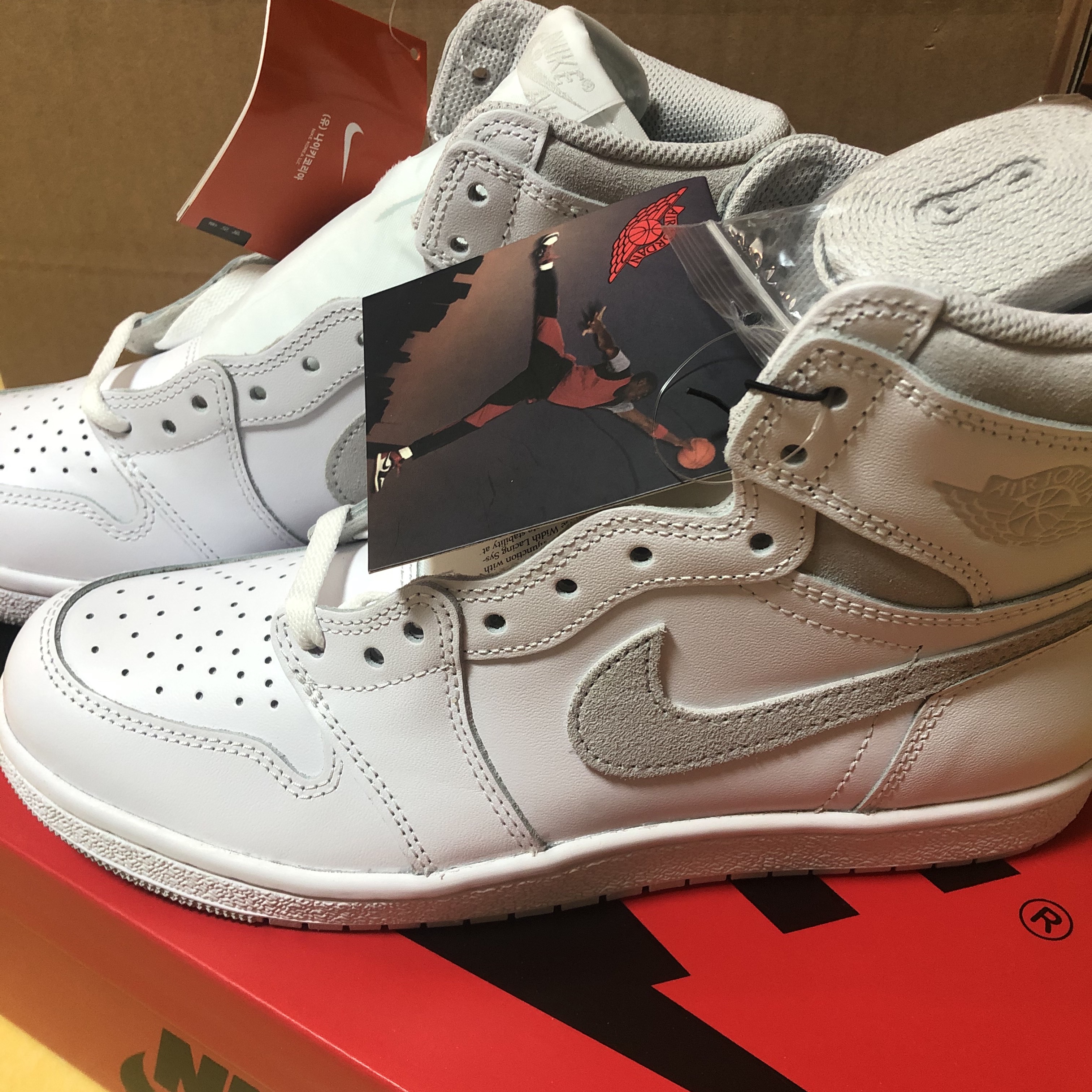 Jordan 1 High 85 Neutral Grey 착용 스타일