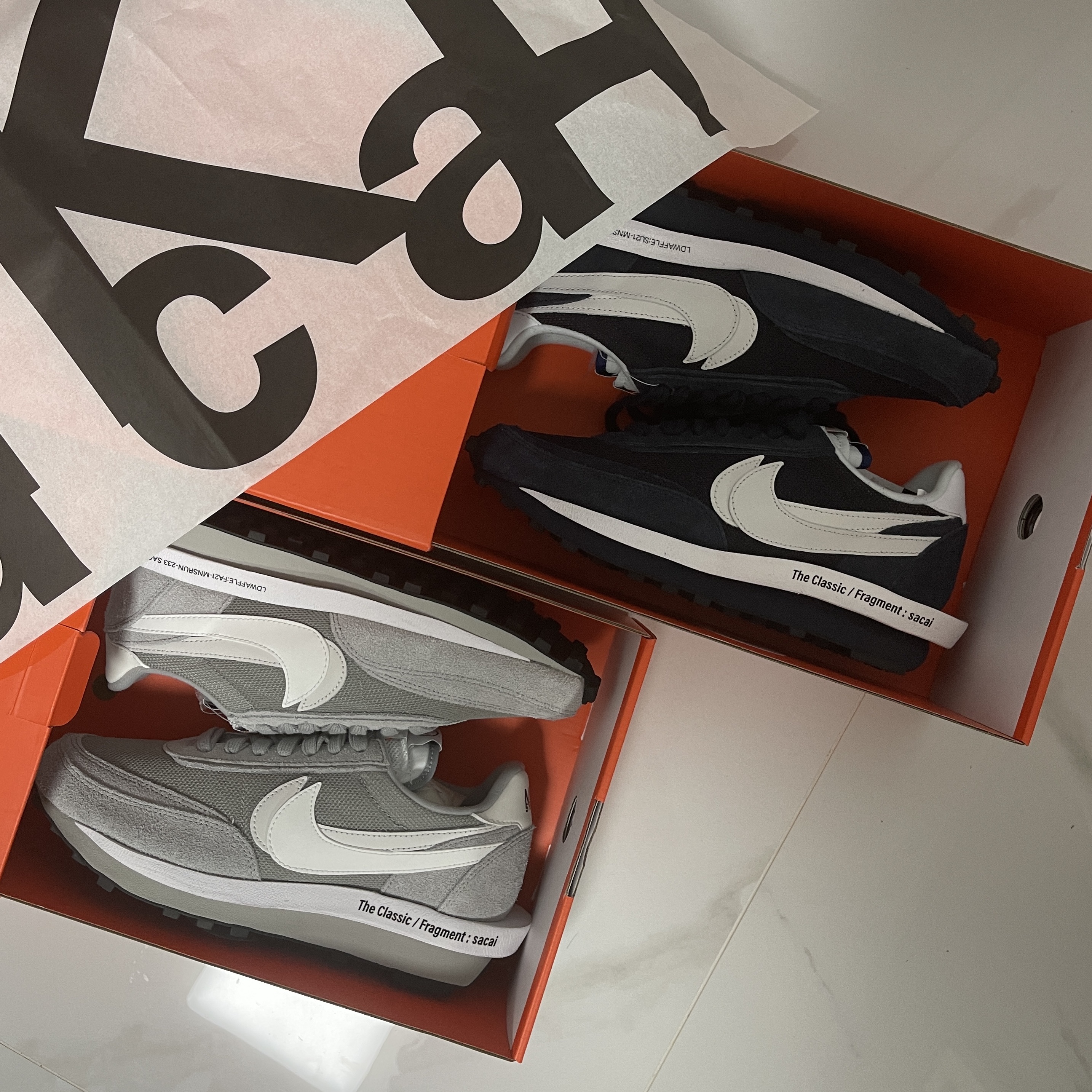 Nike x Sacai x Fragment LDWaffle Blackened Blue, Nike x Sacai x Fragment LDWaffle Light Smoke Grey 착용 스타일 - 1