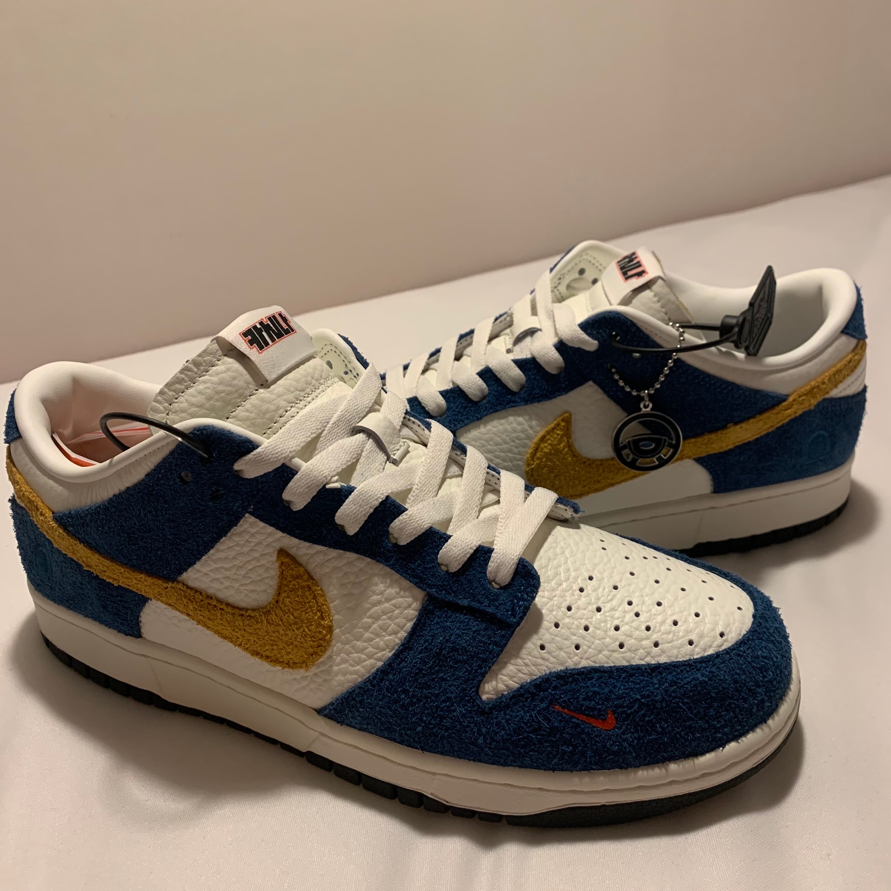 Nike x Kasina Dunk Low 80's Bus 착용 스타일