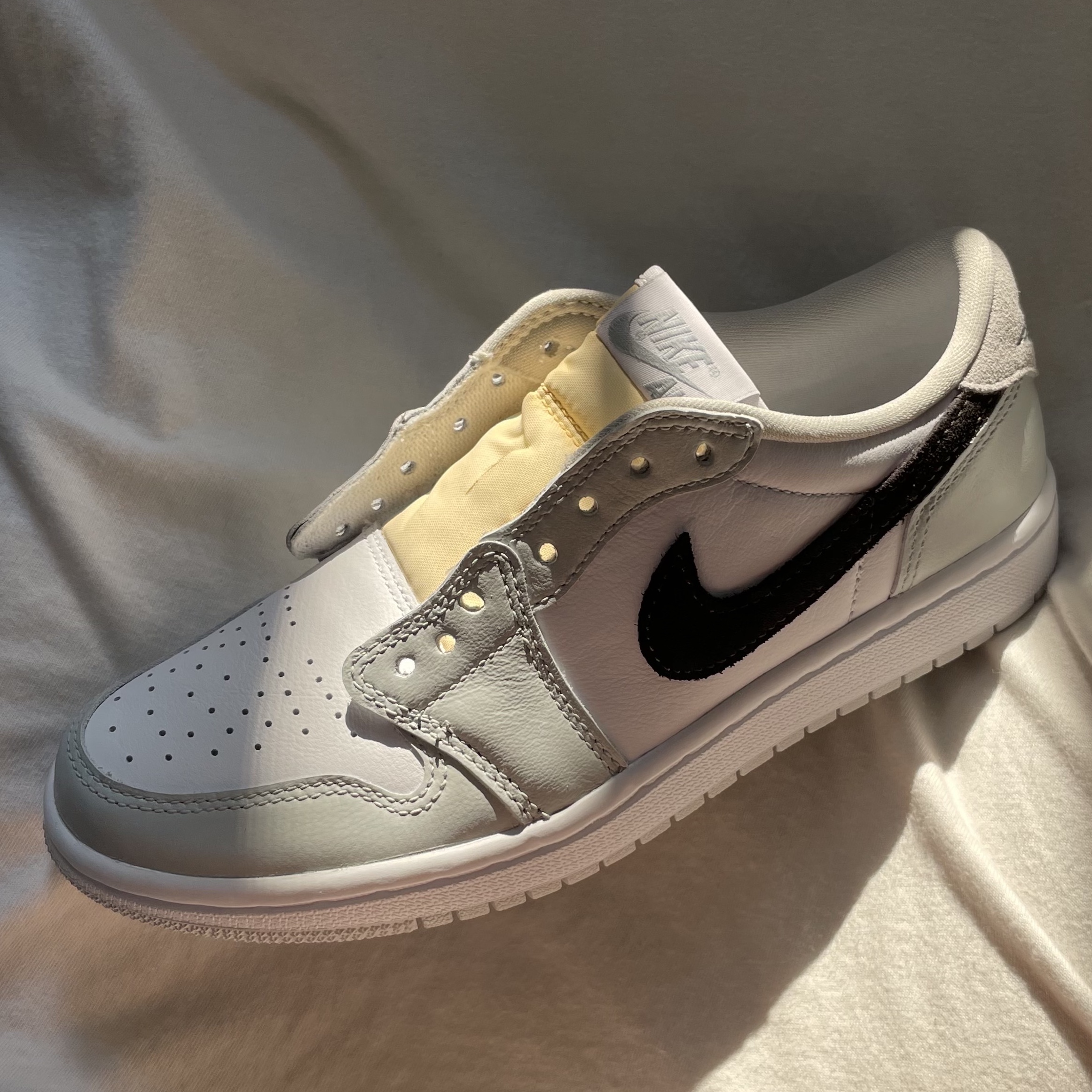 Jordan 1 Low OG Neutral Grey, (W) Jordan 1 Low OG Neutral Grey 착용 스타일 - 3