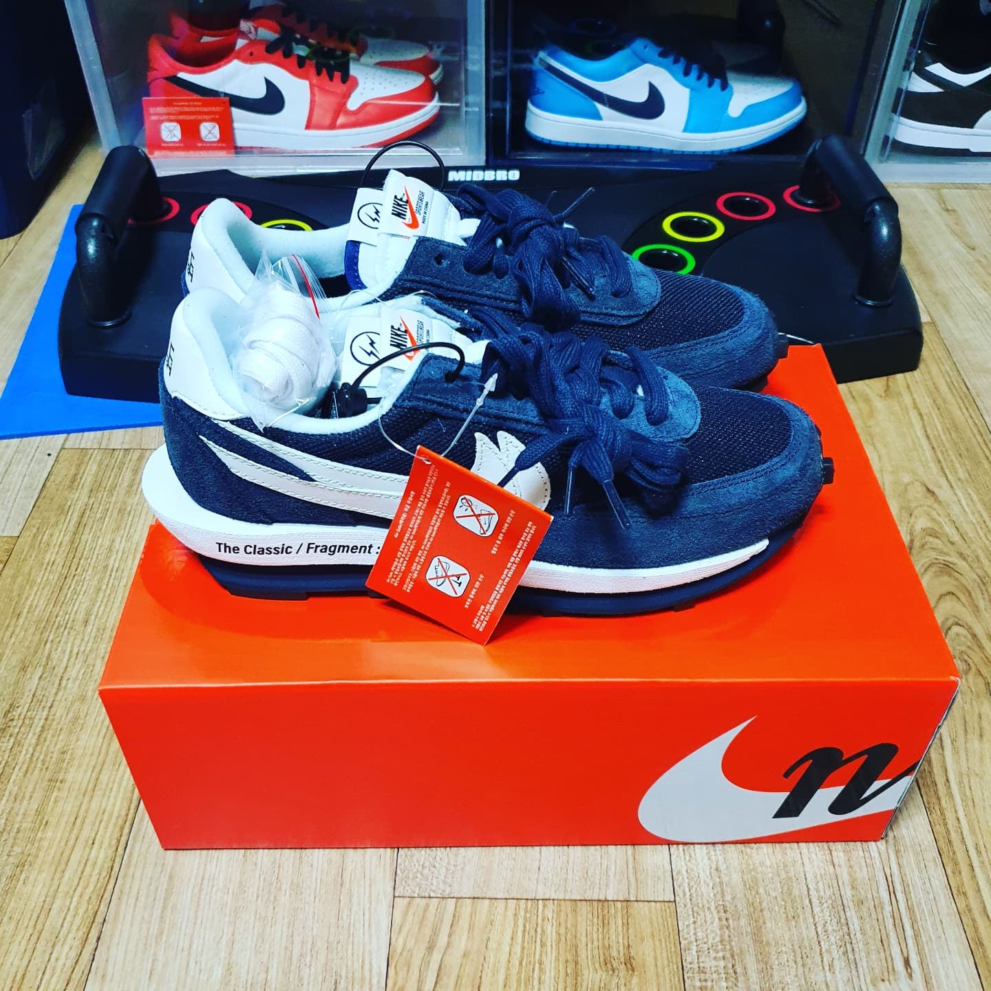 Nike x Sacai x Fragment LDWaffle Blackened Blue 착용 스타일 - 3