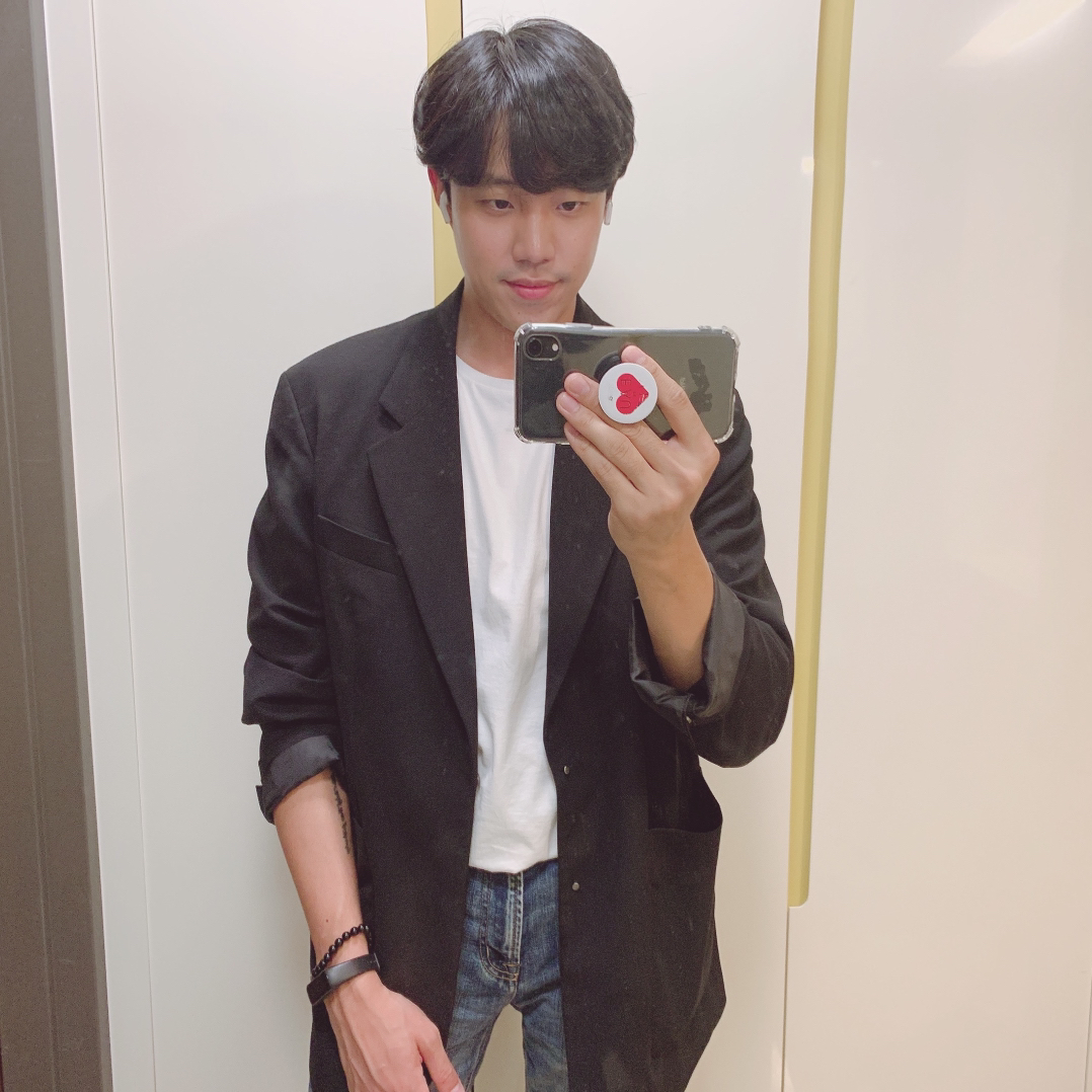 KREAM 프로필 이미지